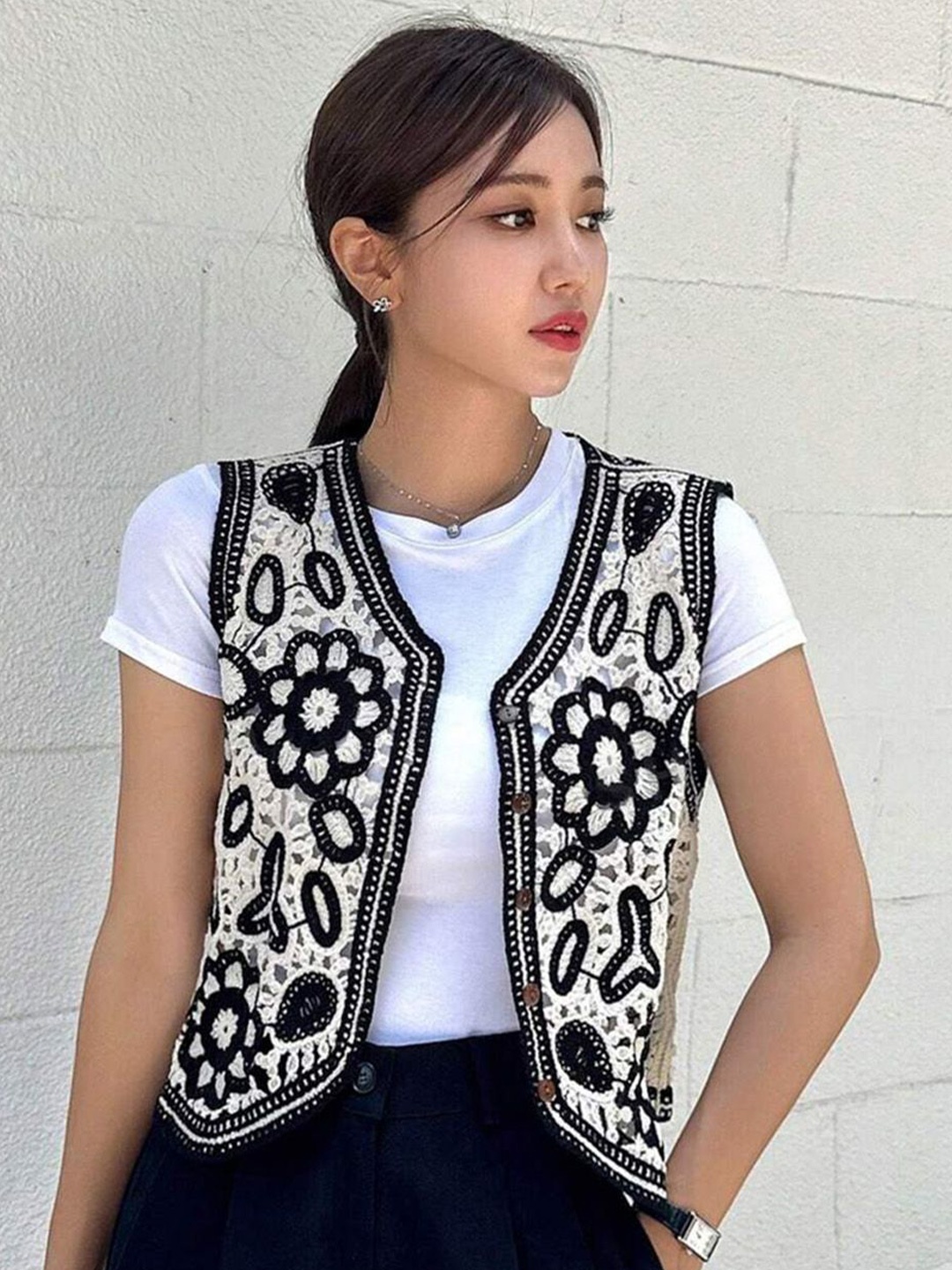 

JC Mode Animal Print Top, Black