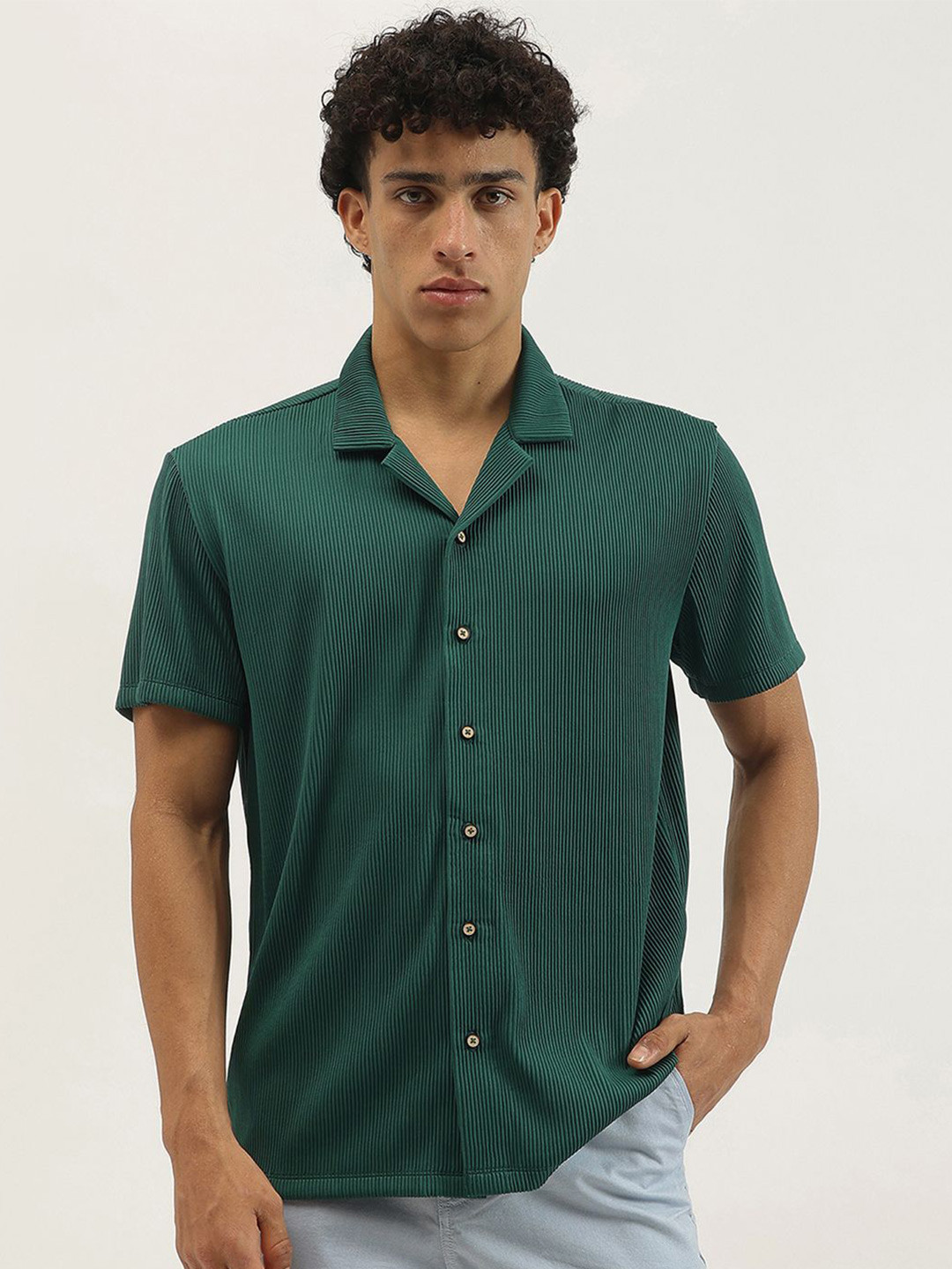 

United Colors of Benetton Men Micro Checks Opaque Striped Casual Shirt, Green