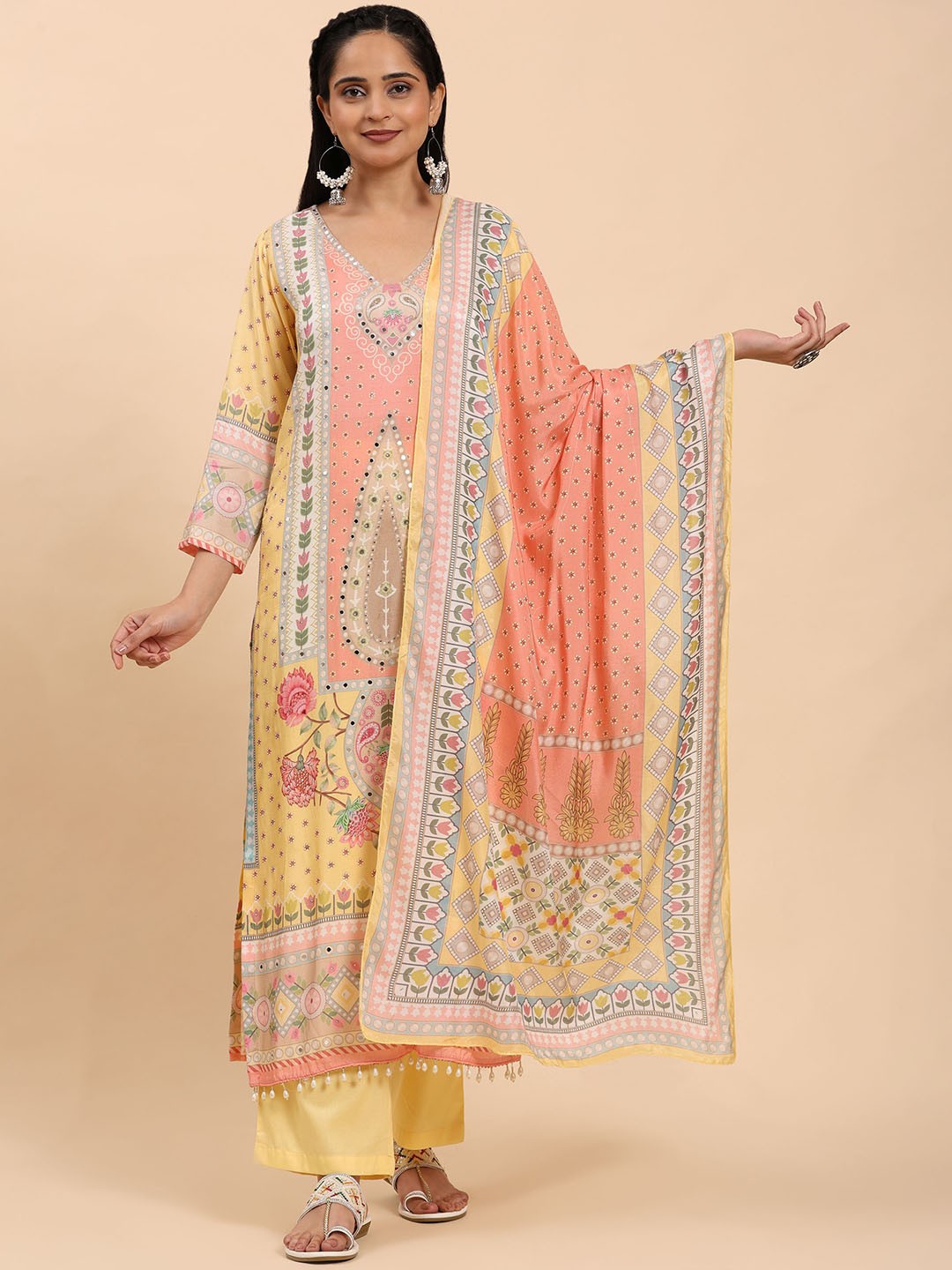 

Mamicha Women Floral Printed Regular Pure Cotton Kurta with Palazzos & With Dupatta, Lime green