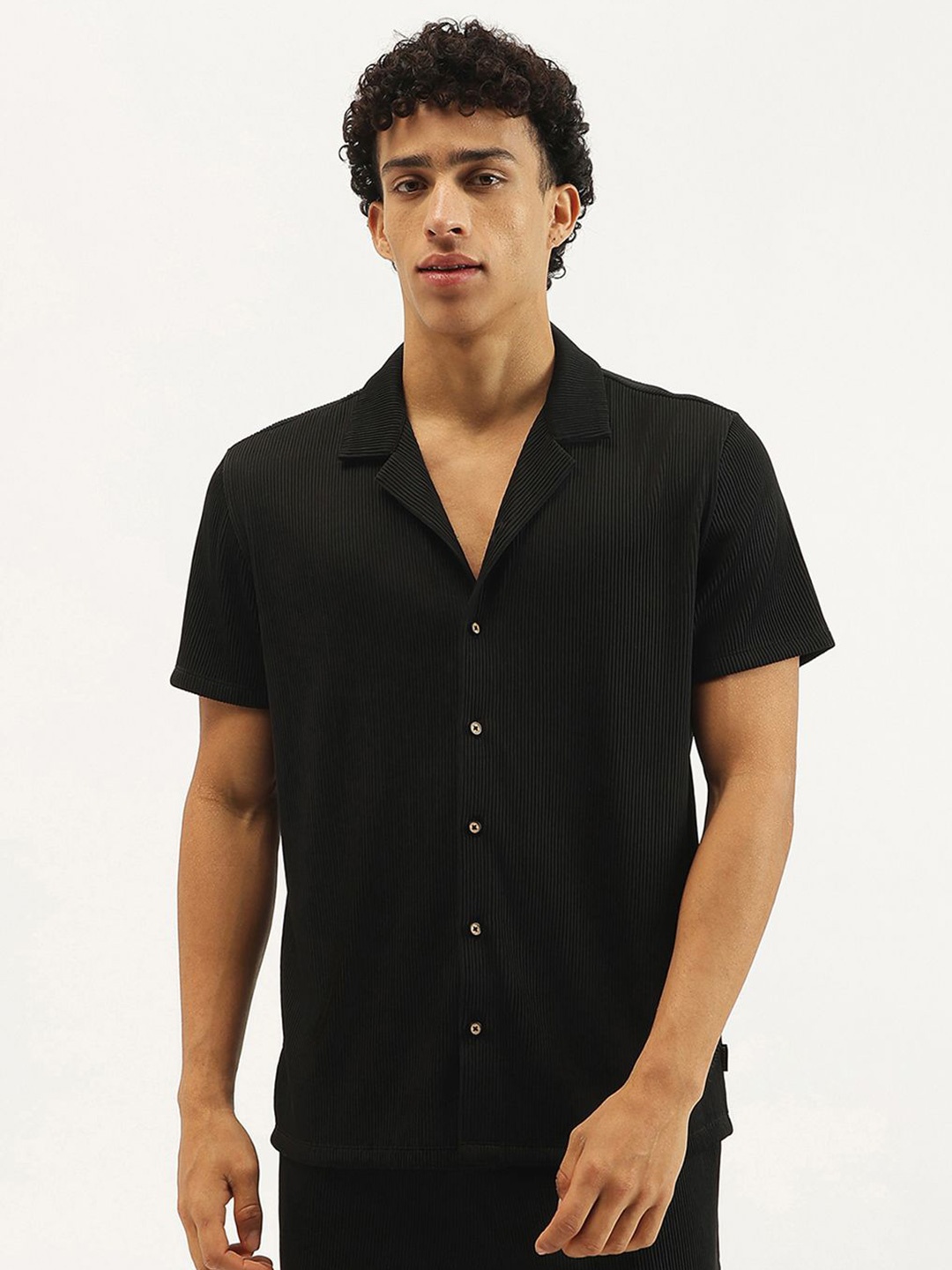 

United Colors of Benetton Men Opaque Striped Casual Shirt, Black