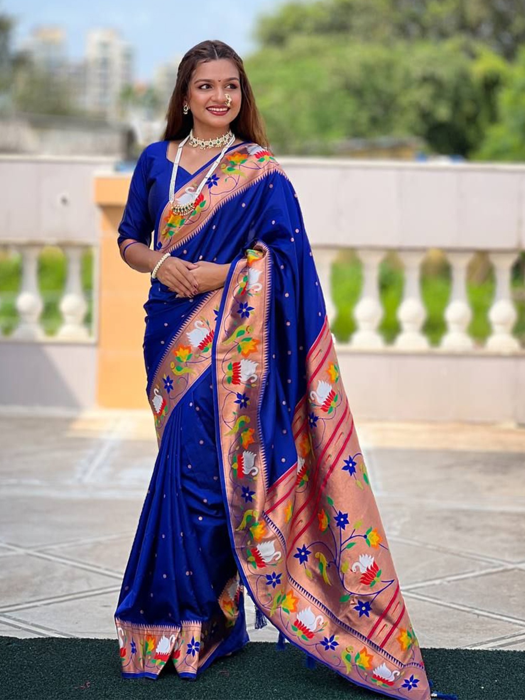 

VISVASTA Woven Design Zari Silk Cotton Banarasi Saree, Blue