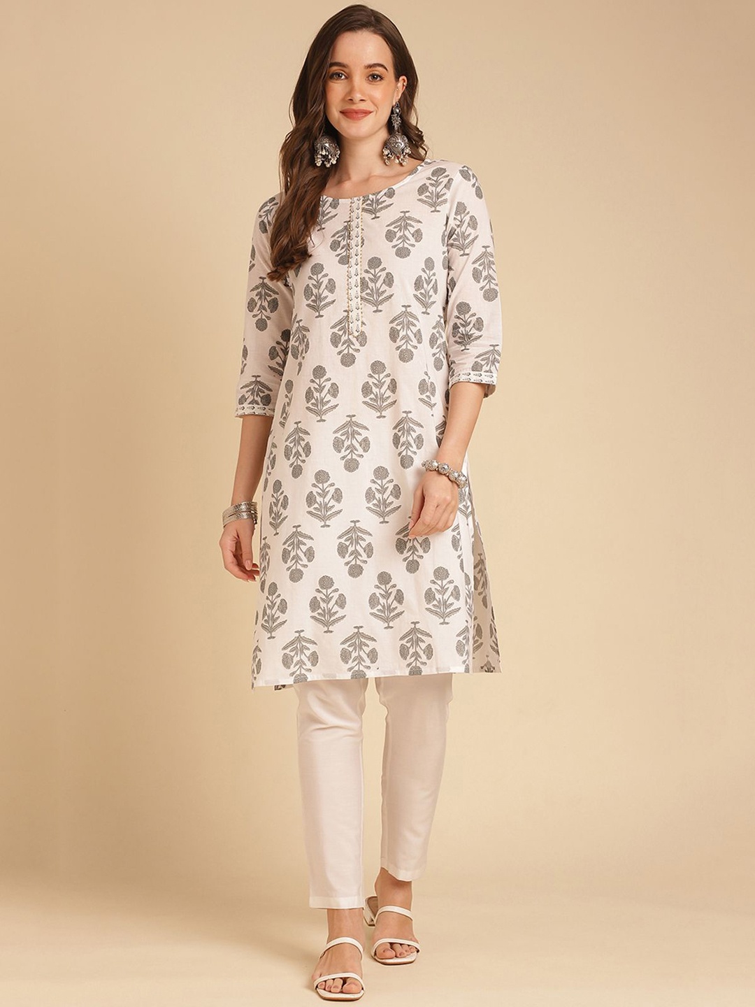 

Rangita Women Floral Printed Kurta, Grey