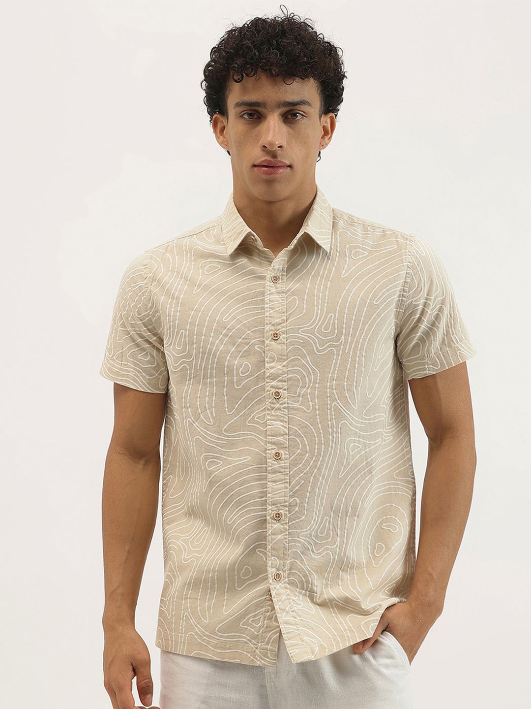 

United Colors of Benetton Men Micro Checks Opaque Striped Casual Shirt, Beige