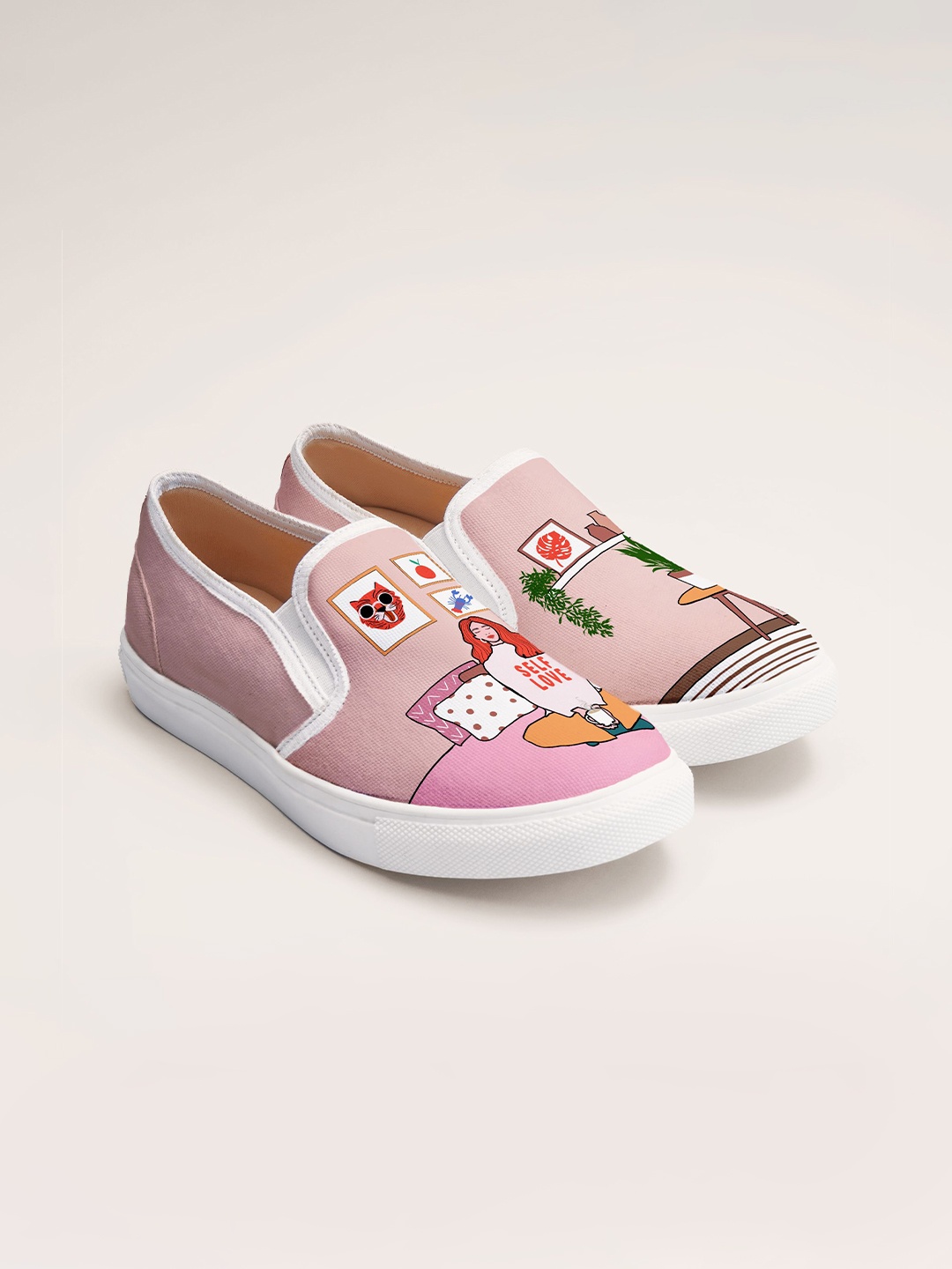 

THE QUIRKY NAARI Women Printed Slip-On Sneakers, Peach