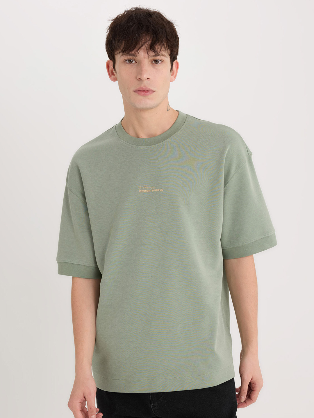 

DeFacto Men Applique T-shirt, Na