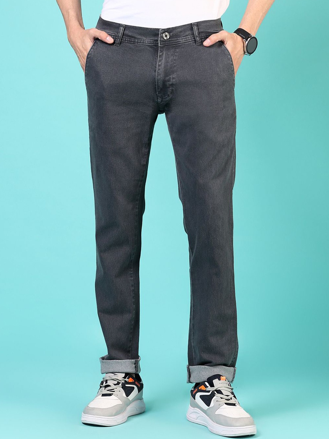 

V-Mart Men Light Fade Jeans, Grey