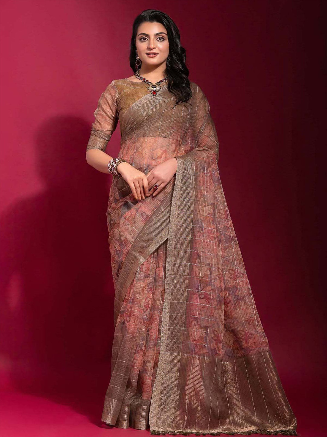 

DIVASTRI Floral Zari Linen Blend Saree, Beige