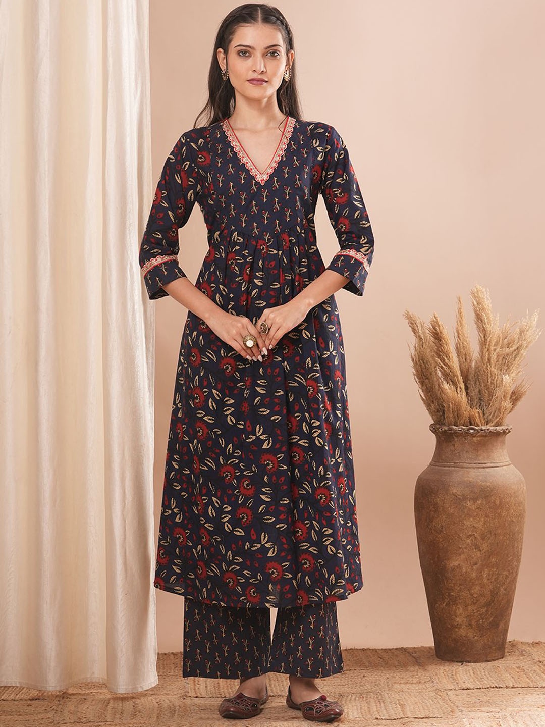 

FASHOR Women Ethnic Motifs Printed Pleated Pure Cotton Kurta with Palazzos, Blue