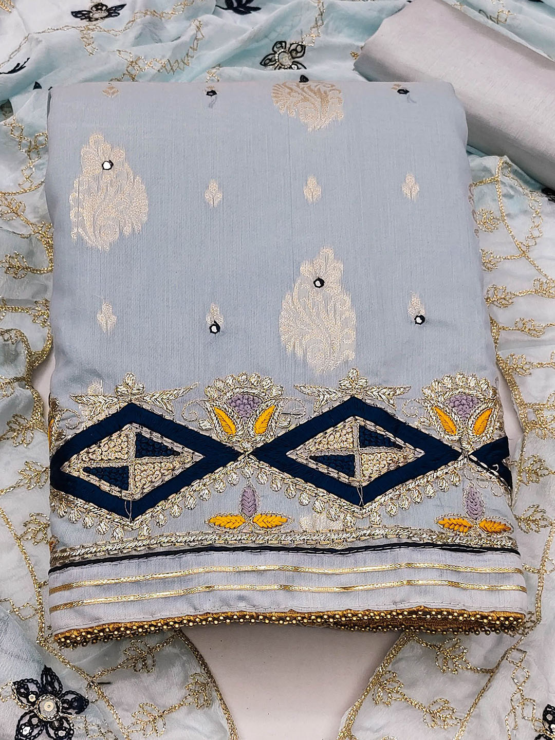 

SAINOOR Embroidered Semi-Stitched Dress Material, Sea green