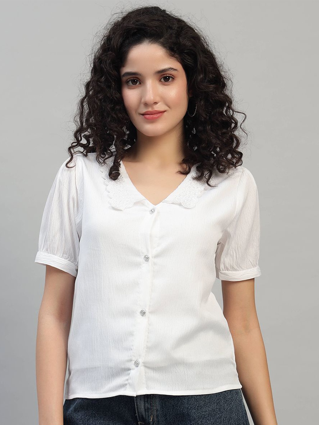 

SHAHVEER CREATION Embroidered Schiffli Blouson Crop Top, White