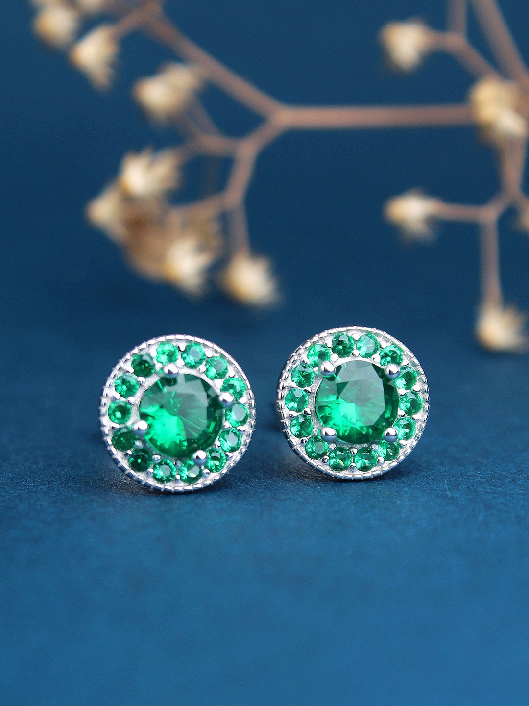 

DEVASHREE Classic Studs Earrings, Green