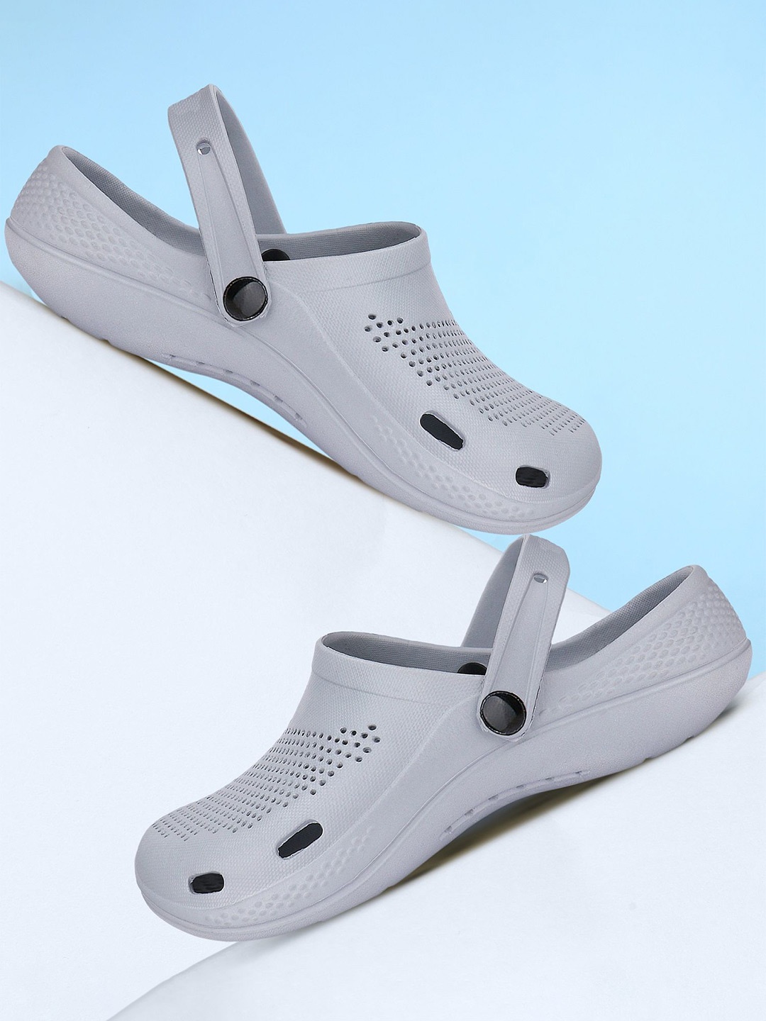 

BERSACHE Men Clogs, White