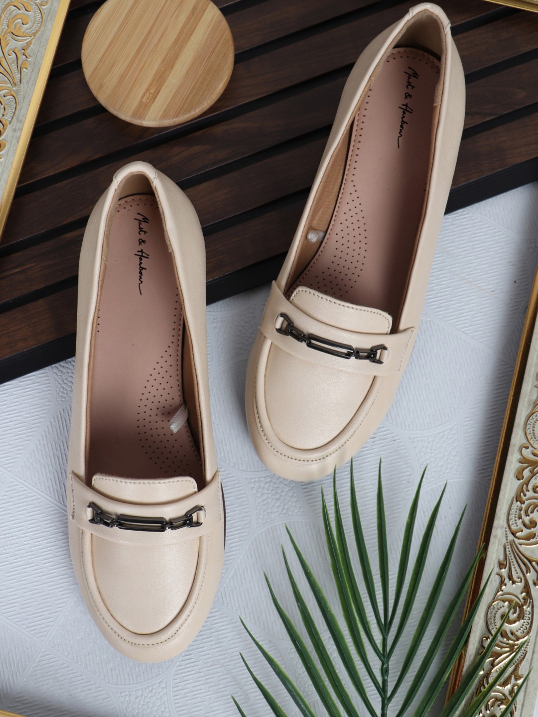 

Mast & Harbour Women Party One Toe Flats with Buckles, Cream