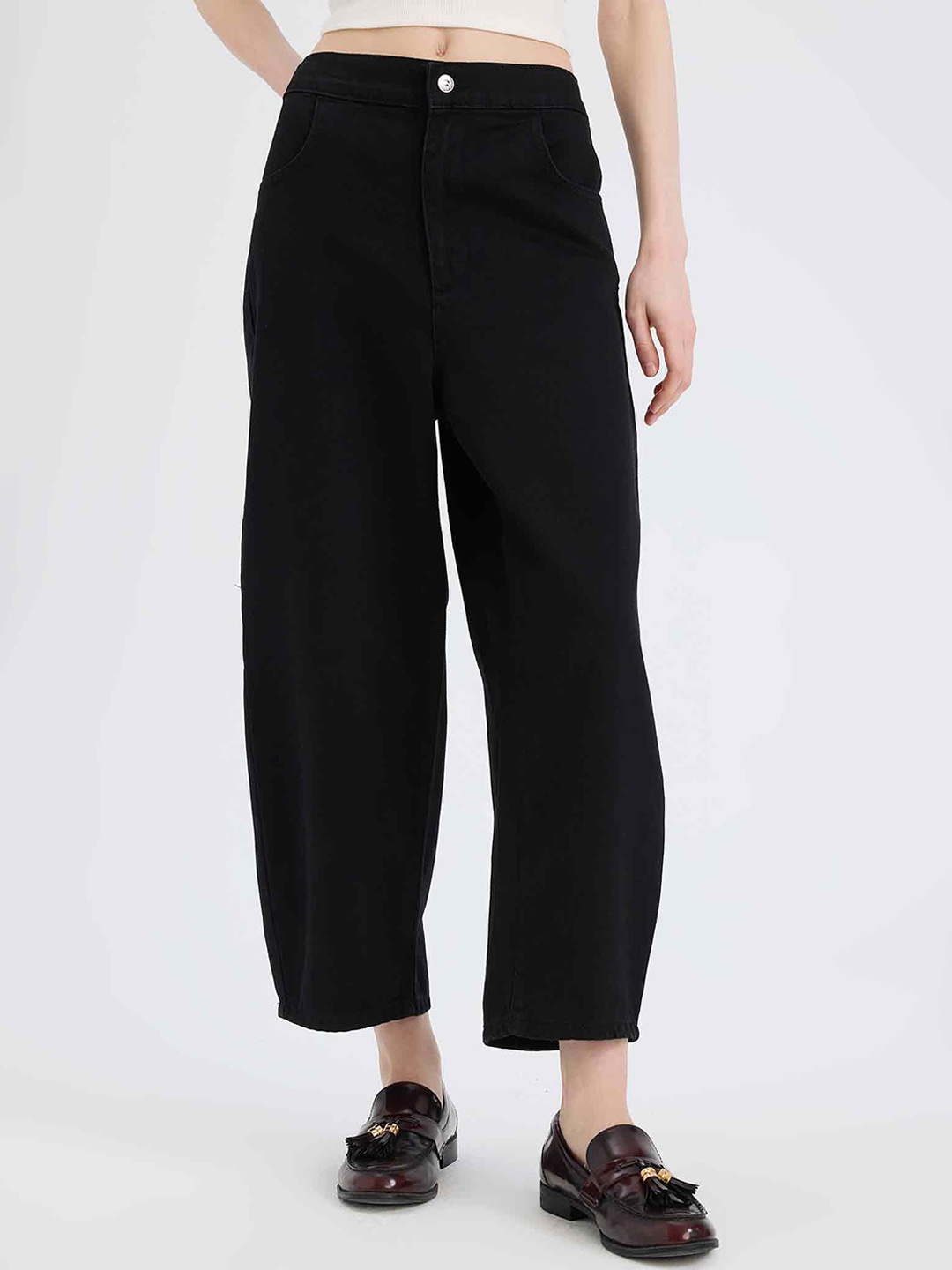 

DeFacto Women Trousers, Na