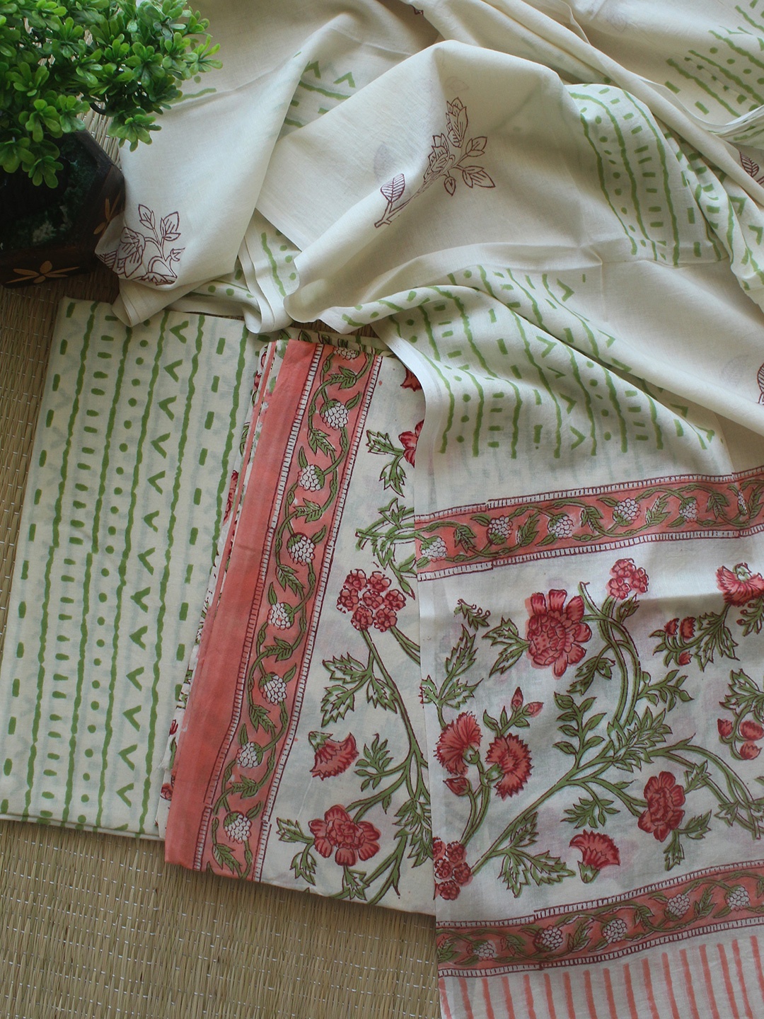 

Weaves of Tradition Printed Pure Cotton Unstitched Dress Material, Off white