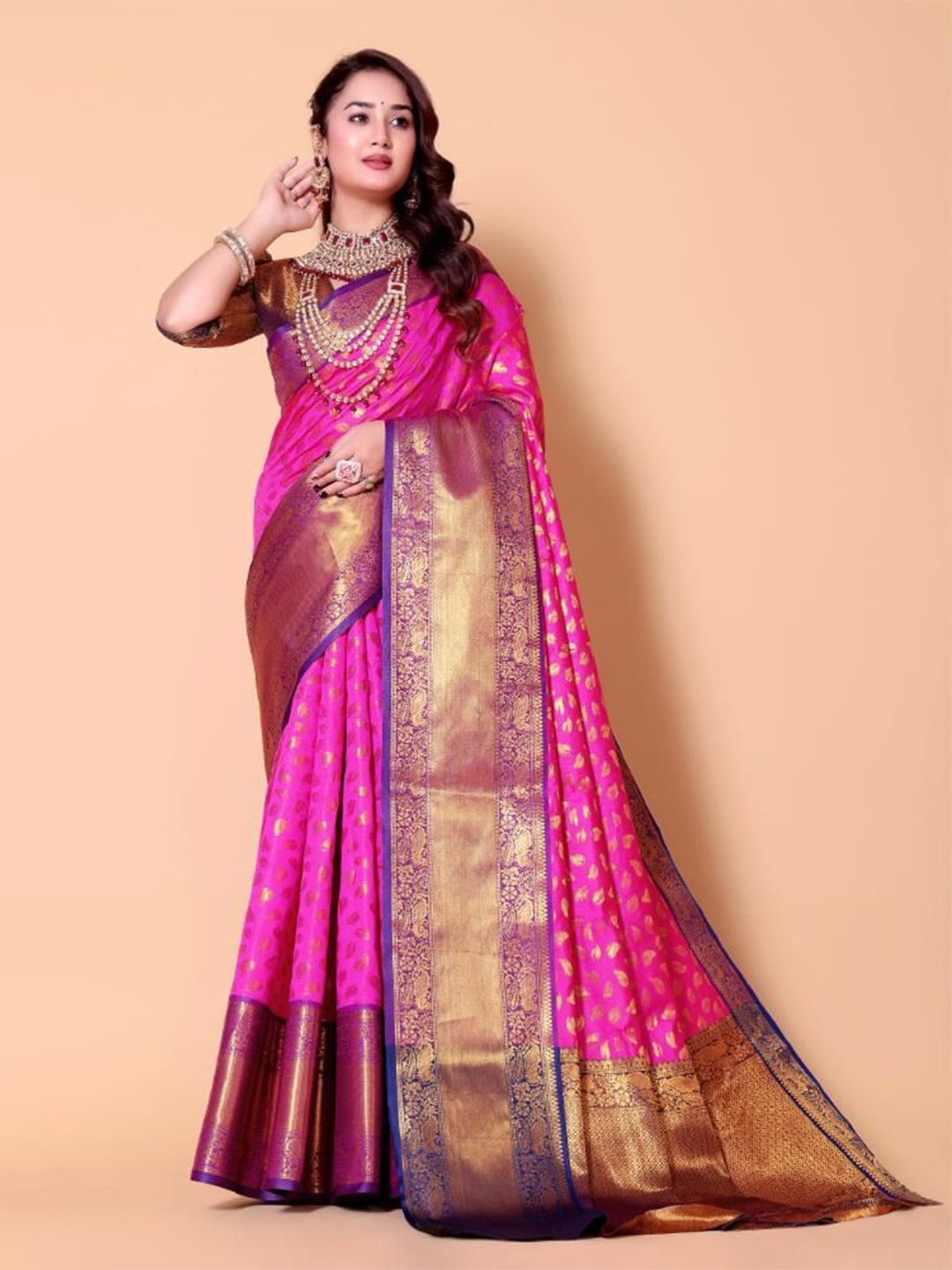 

AKSH FASHION Woven Design Zari Silk Blend Banarasi Saree, Pink