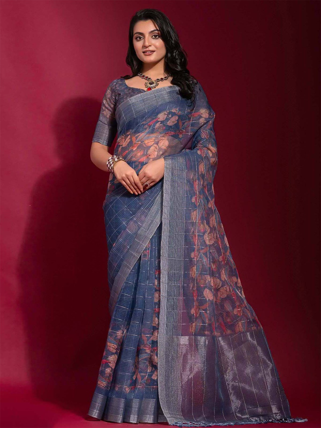 

DIVASTRI Floral Zari Linen Blend Saree, Blue