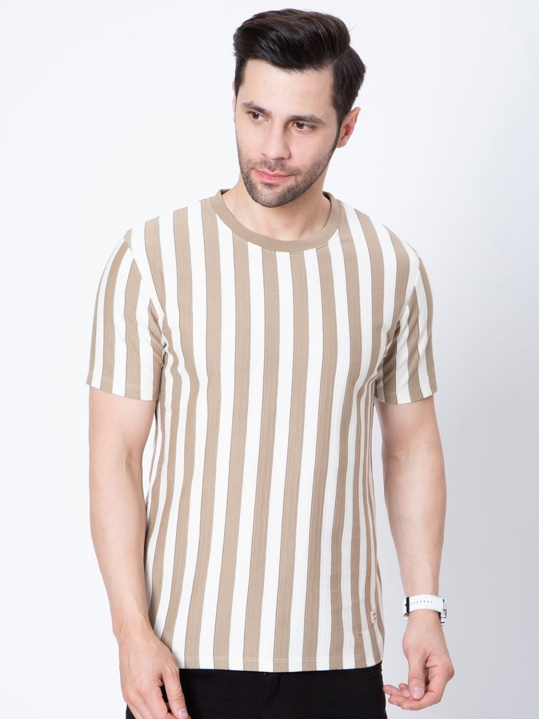 

Sparky Men Striped Extended Sleeves Raw Edge Slim Fit T-shirt, Beige
