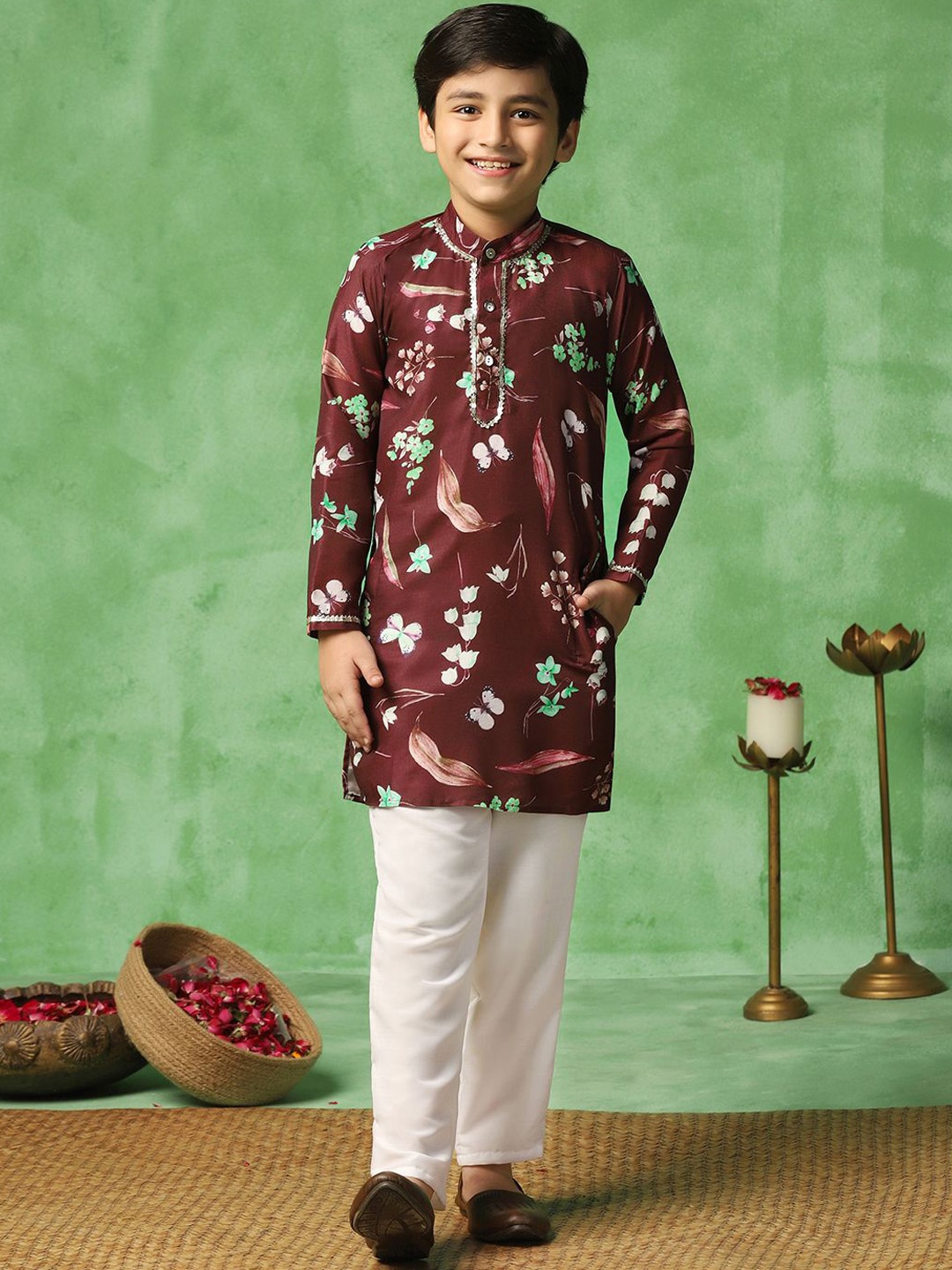 

BAESD Boys Floral Printed Regular Kurta with Trousers, Brown