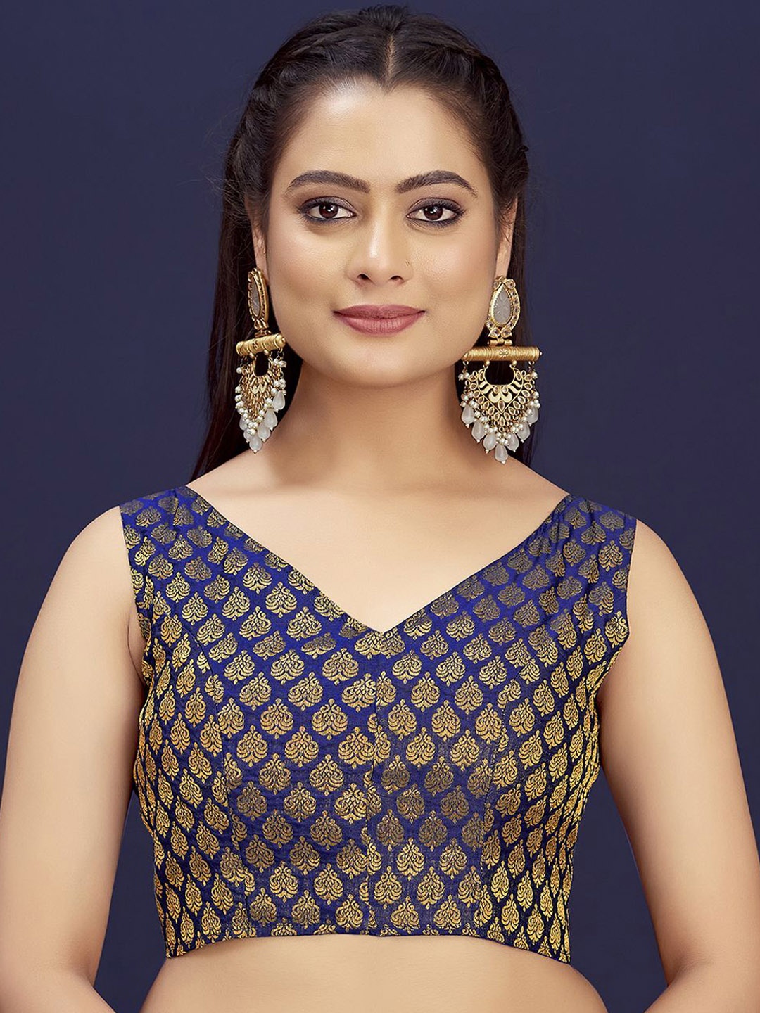 

DEVATITHI Women Blue Woven-Design Saree Blouse