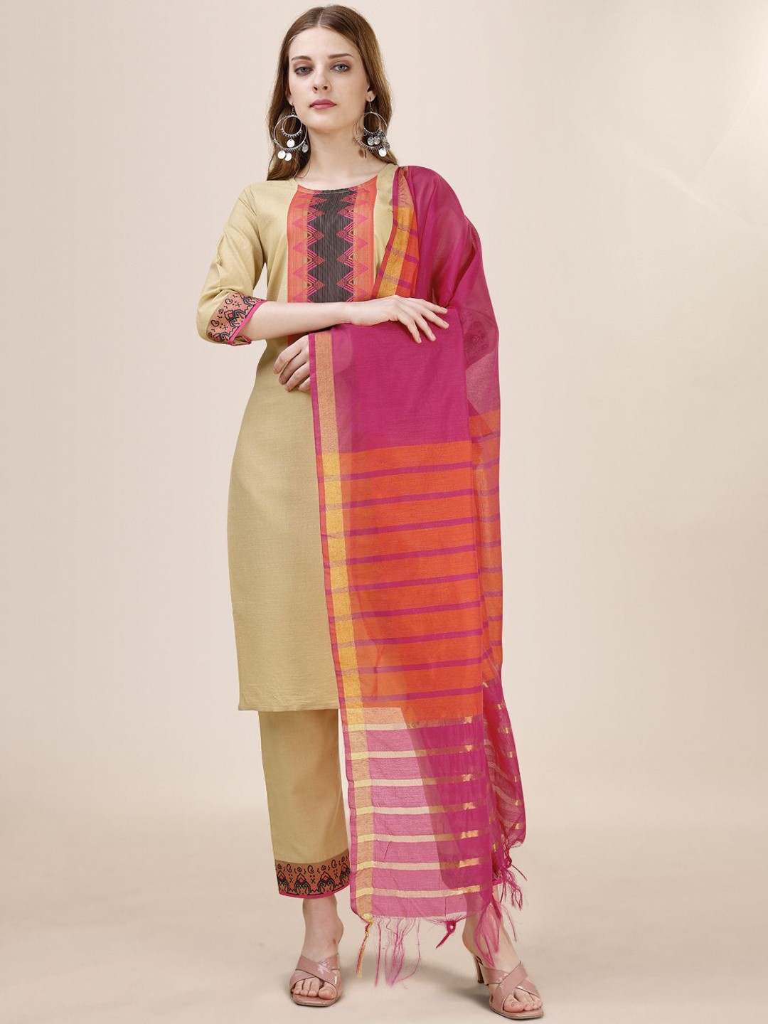 

Moda Rapido Women Printed Regular Kurta with Pyjamas & With Dupatta, Gold