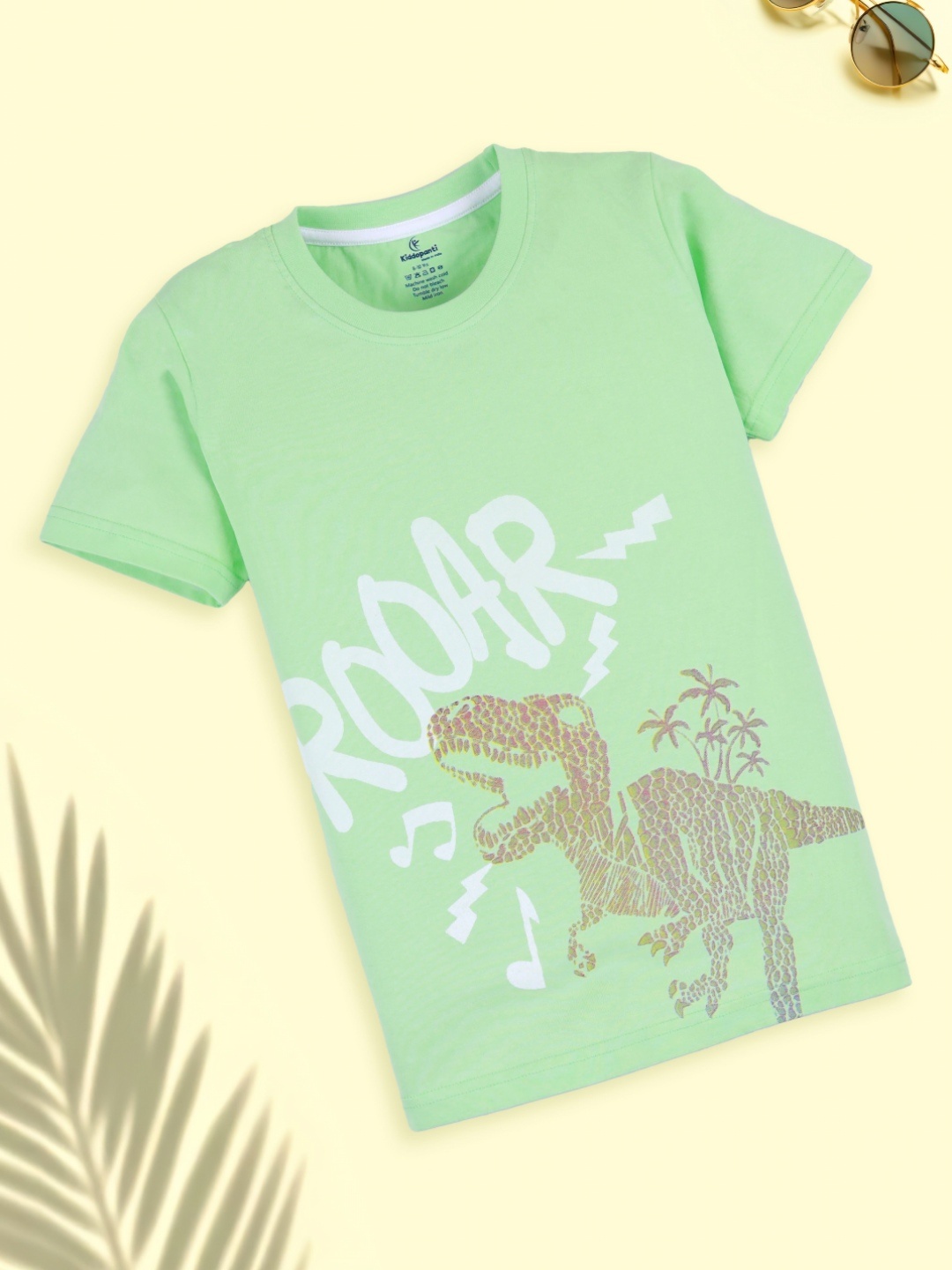 

KiddoPanti Boys Printed Applique T-shirt, Green