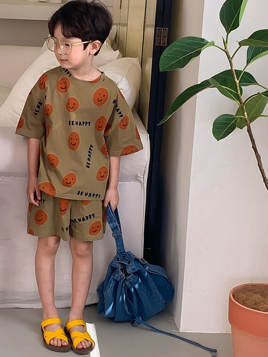 

LULU & SKY Unisex Kids Printed T-shirt with Shorts, Green