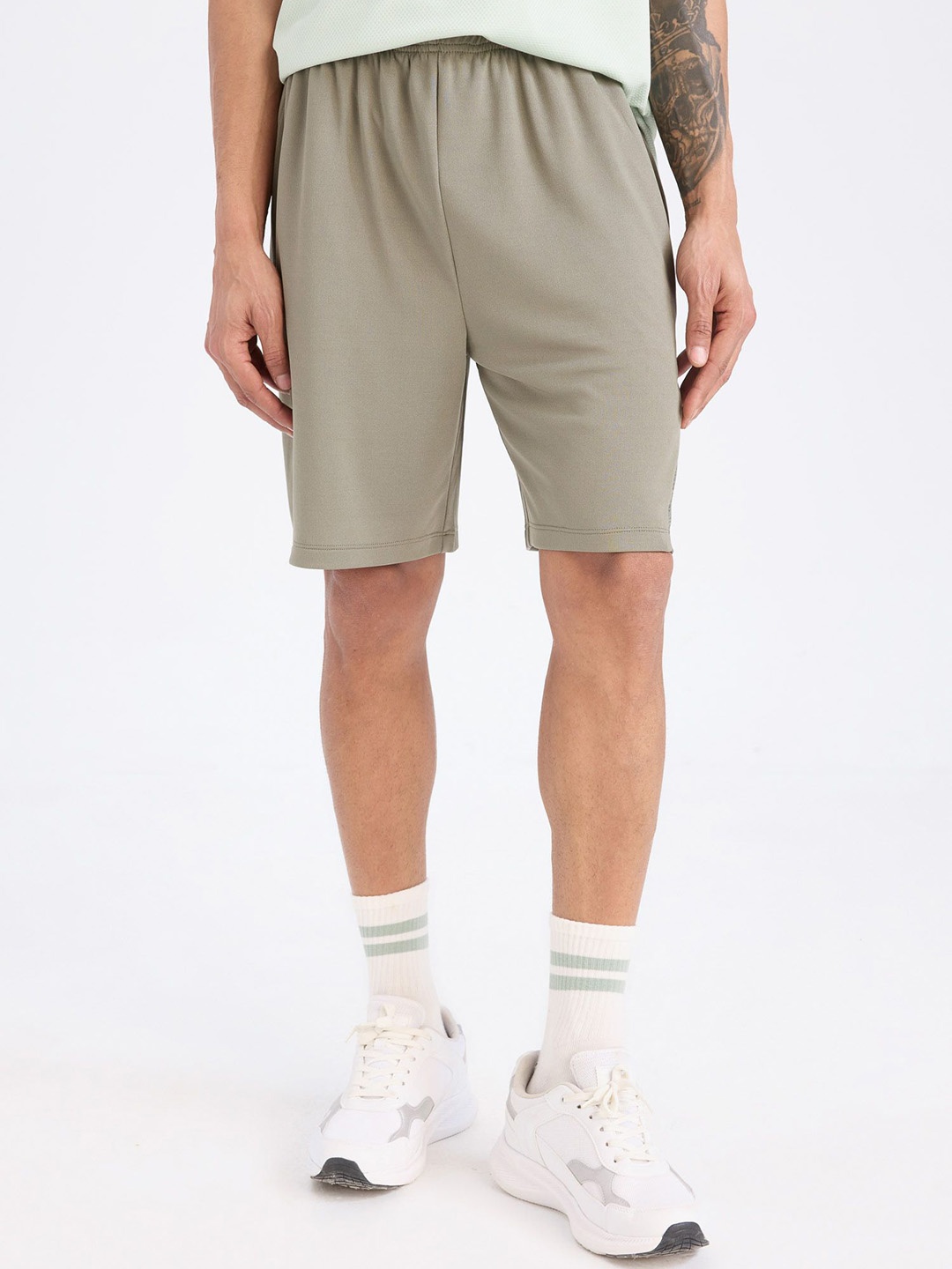 

DeFacto Men Sports Shorts, Na
