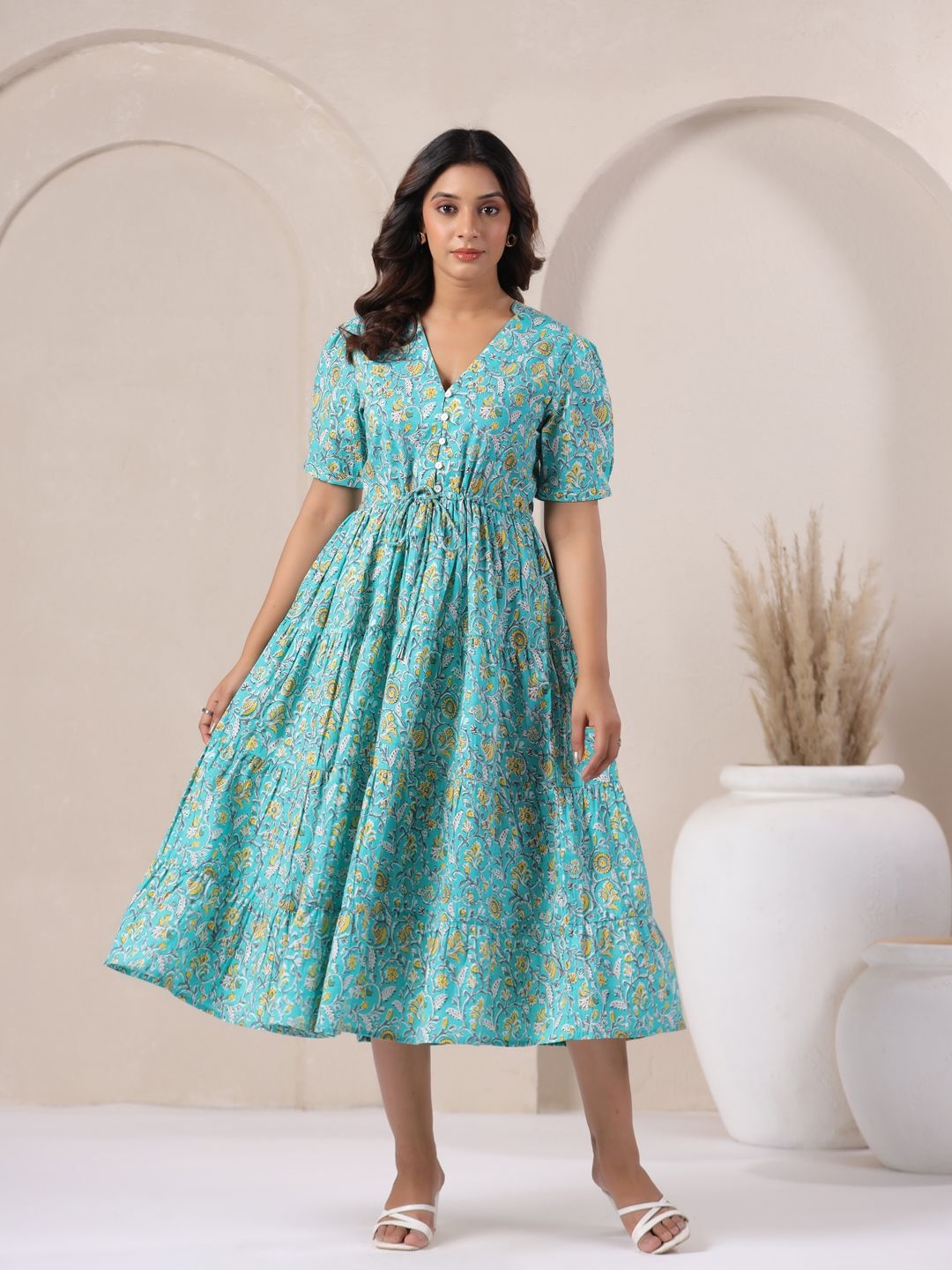 

Zenava by Myntra Floral Print Fit & Flare Maxi Dress, Blue