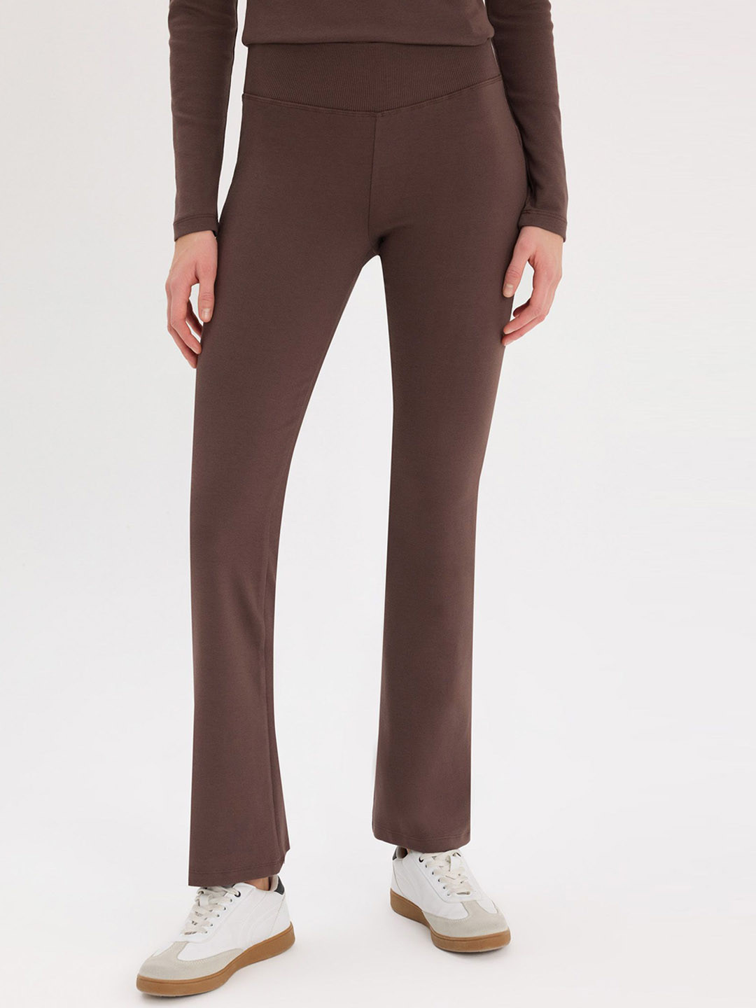 

DeFacto Women Trousers, Na