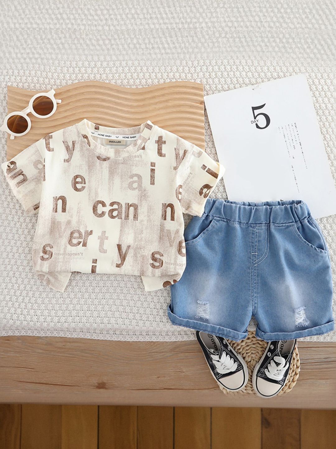 

INCLUD Boys Printed T-shirt with Shorts, Beige