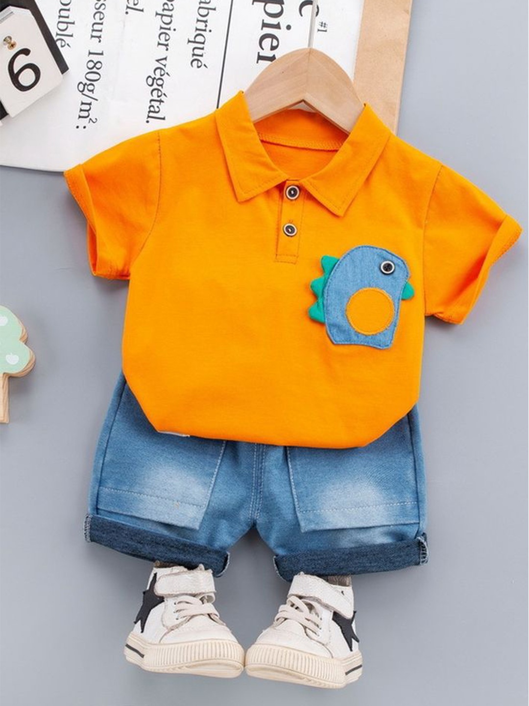 

LULU & SKY Boys Printed T-shirt with Shorts, Orange