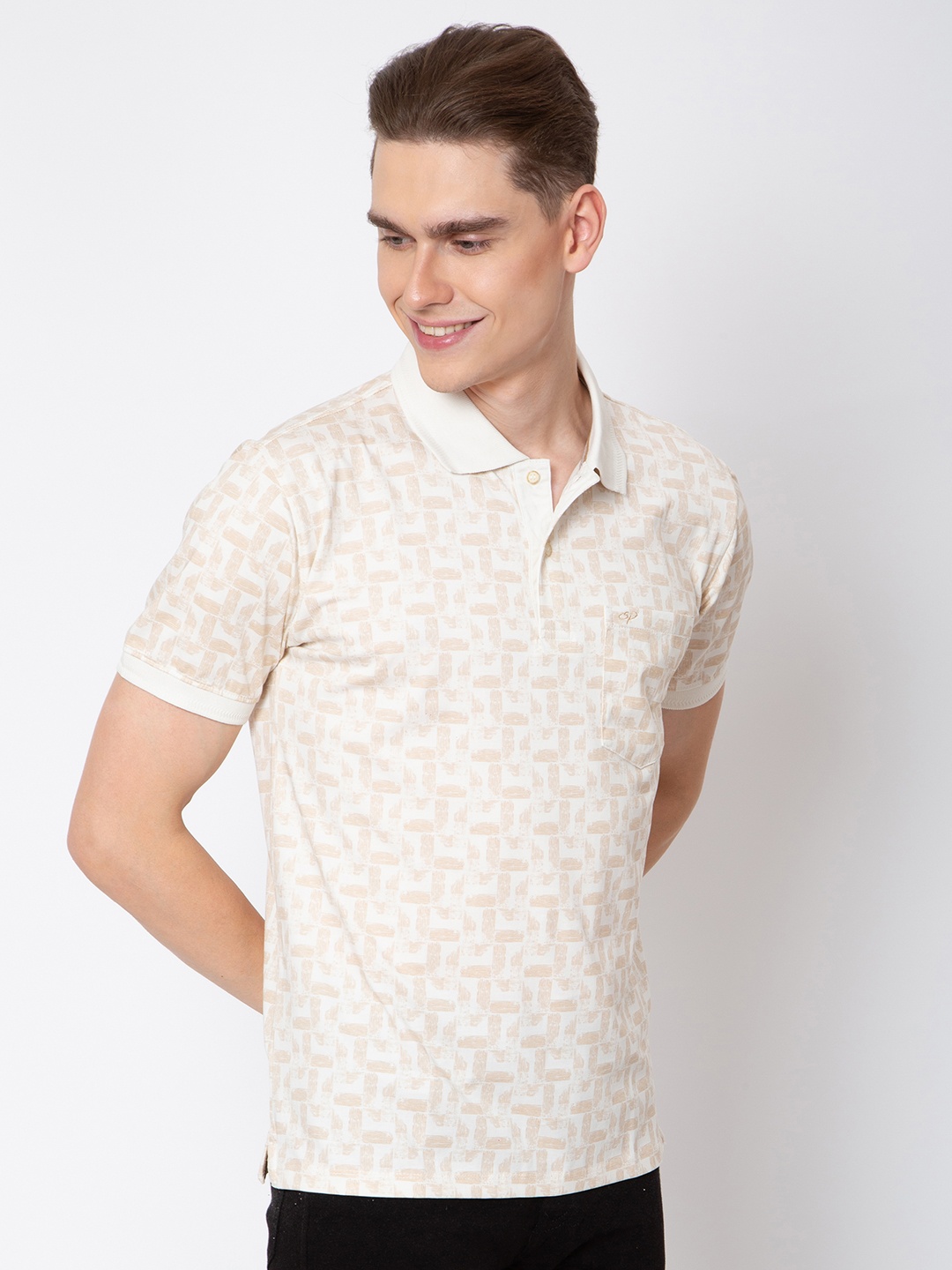

Sparky Men Printed Polo Collar Pockets Slim Fit T-shirt, Cream