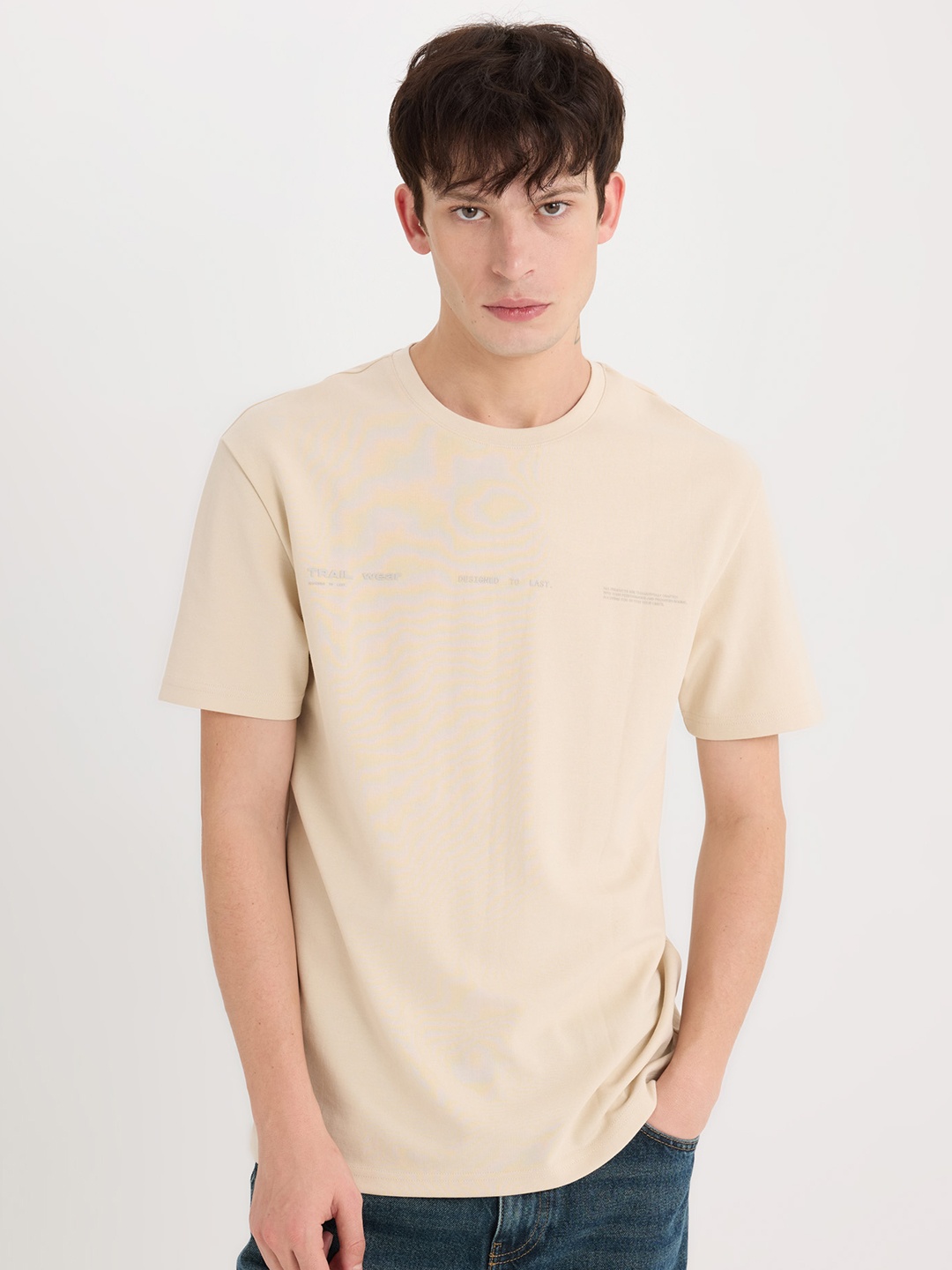 

DeFacto Men Colourblocked Pockets T-shirt, Na