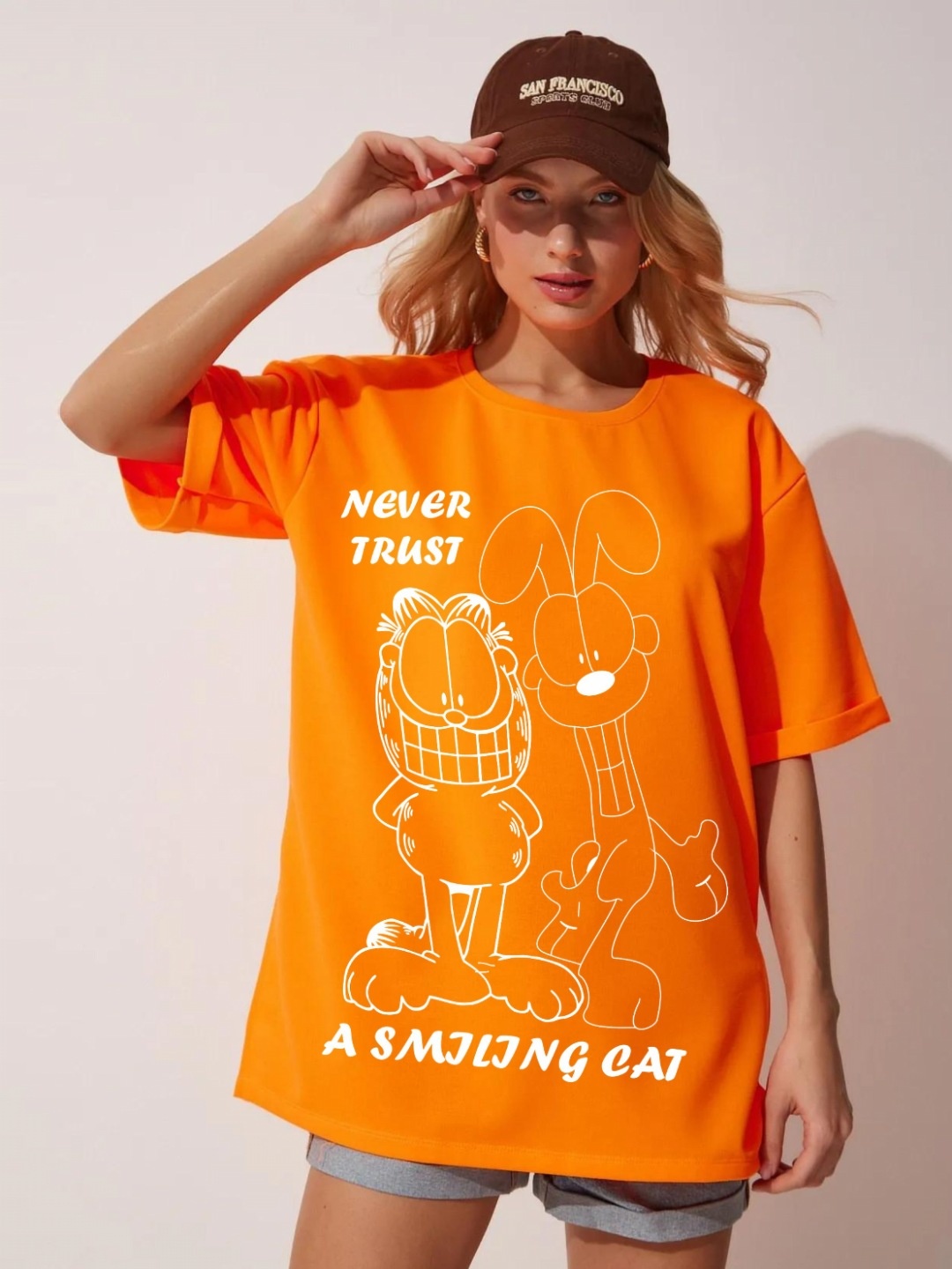 

RAYACLOSET Women Printed Extended Sleeves Raw Edge T-shirt, Orange
