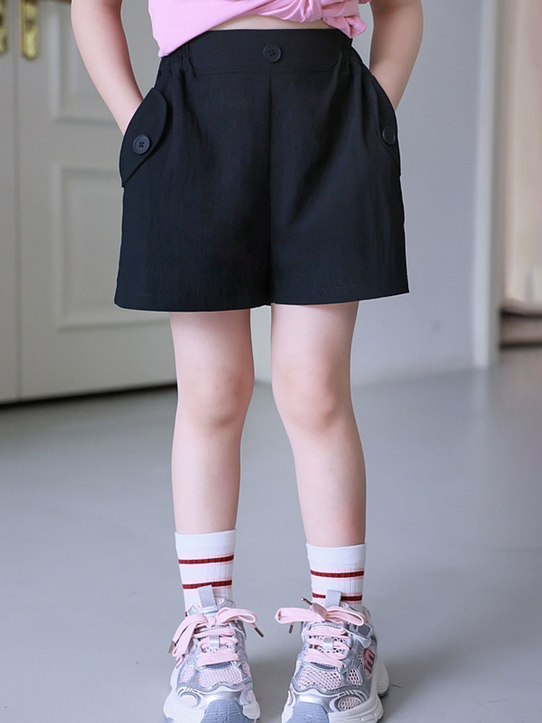 

LULU & SKY Girls Loose Fit High-Rise Shorts, Black