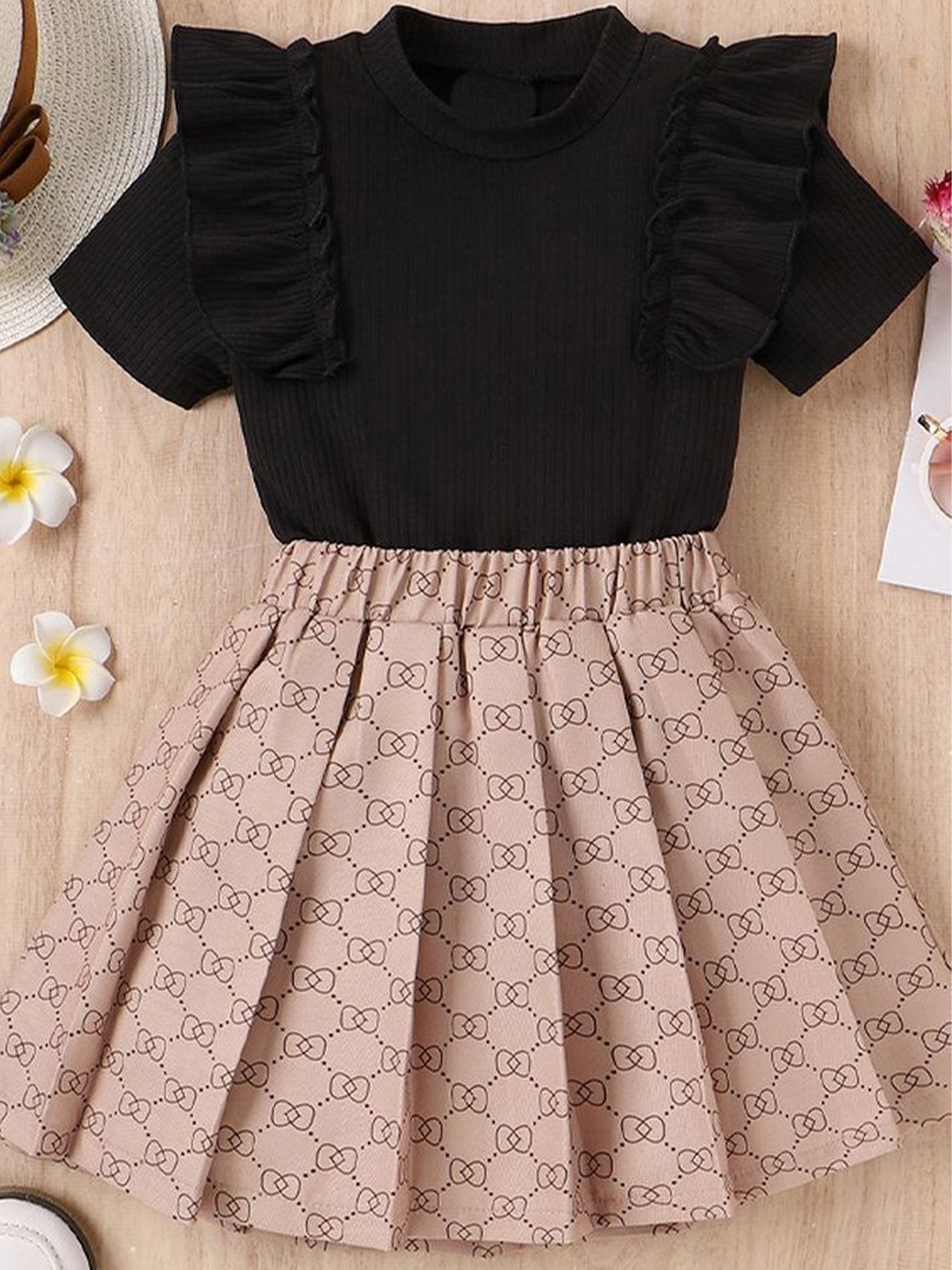 

LULU & SKY Girls Top with Skirt, Black