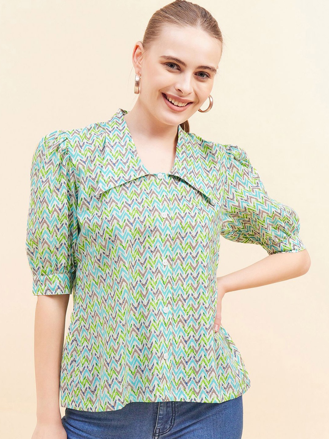 

DressBerry Women Floral Opaque Printed Casual Shirt, Green