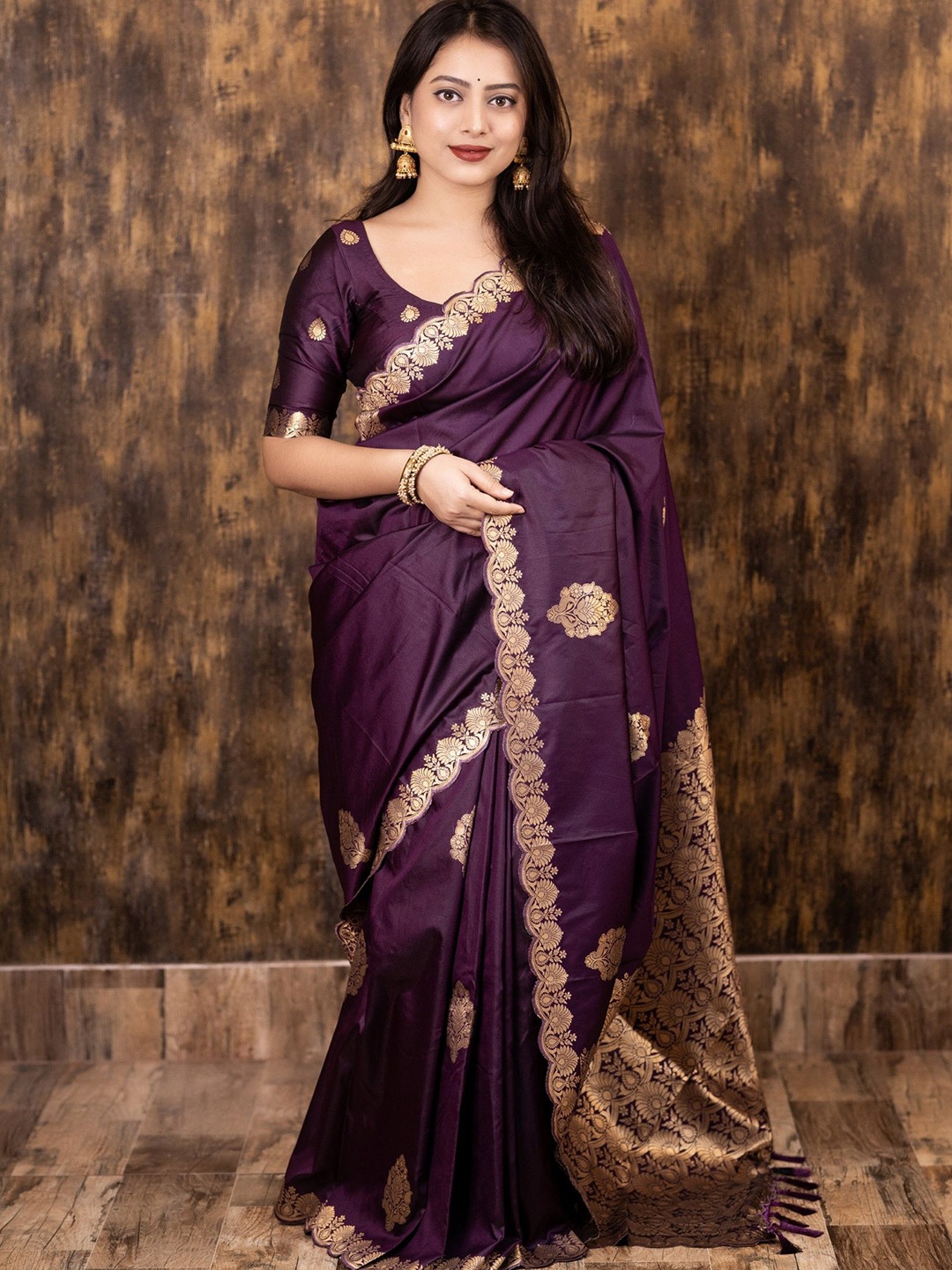 

LeeliPeeri Designer Woven Design Silk Blend Saree, Purple
