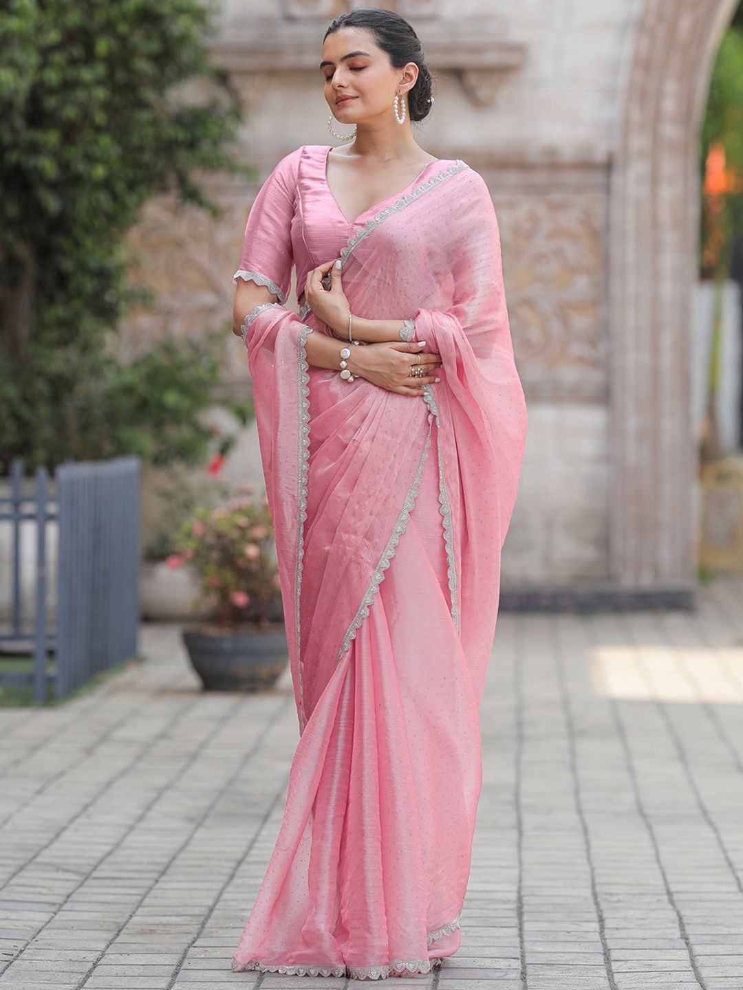 

Peachmode Beads and Stones Silk Blend Tussar Saree, Pink