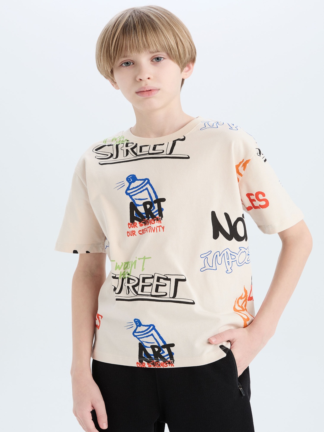 

DeFacto Boys Typography Printed Applique T-shirt, Na