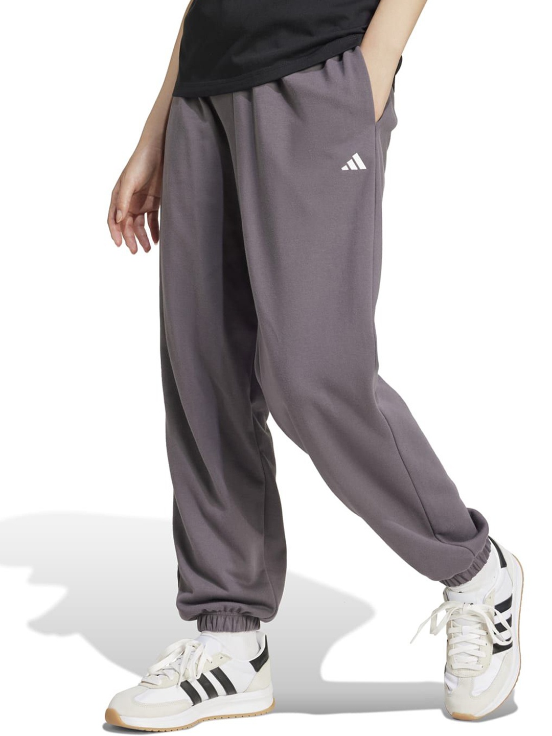 

ADIDAS Originals Men Cotton Relaxed-Fit Mid-Rise Joggers, Grey