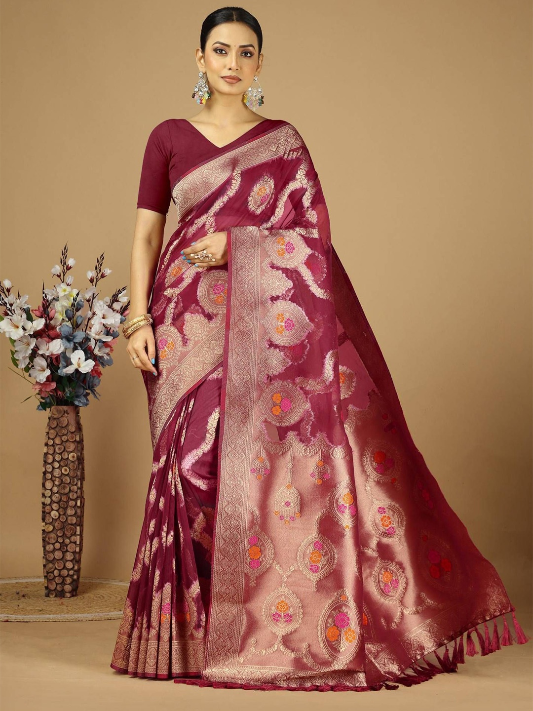 

HERE&NOW Woven Design Zari Organza Banarasi Saree, Maroon