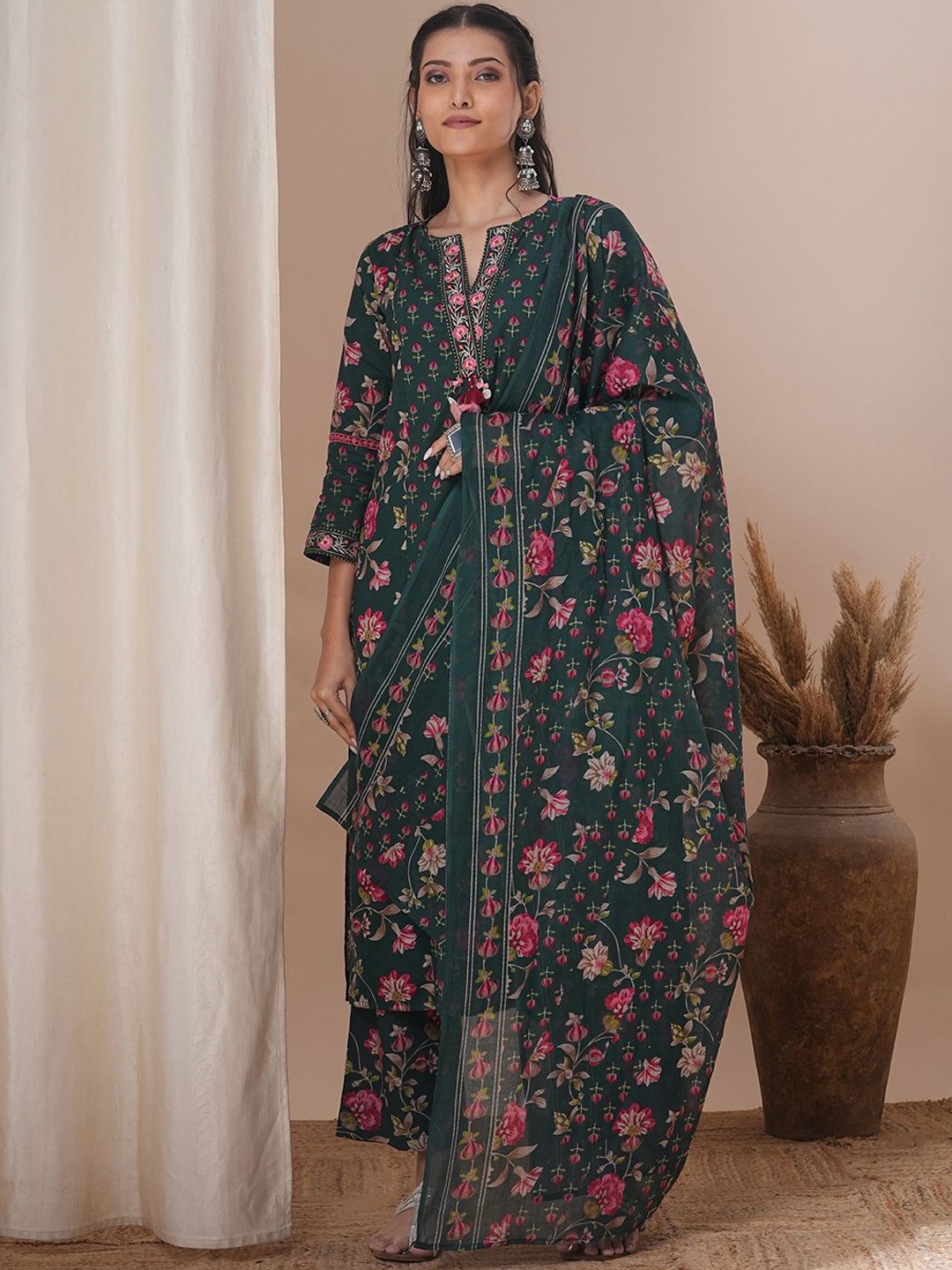 

FASHOR Women Floral Printed Regular Mirror Work Pure Cotton Kurta with Trousers & With Dupatta, Green