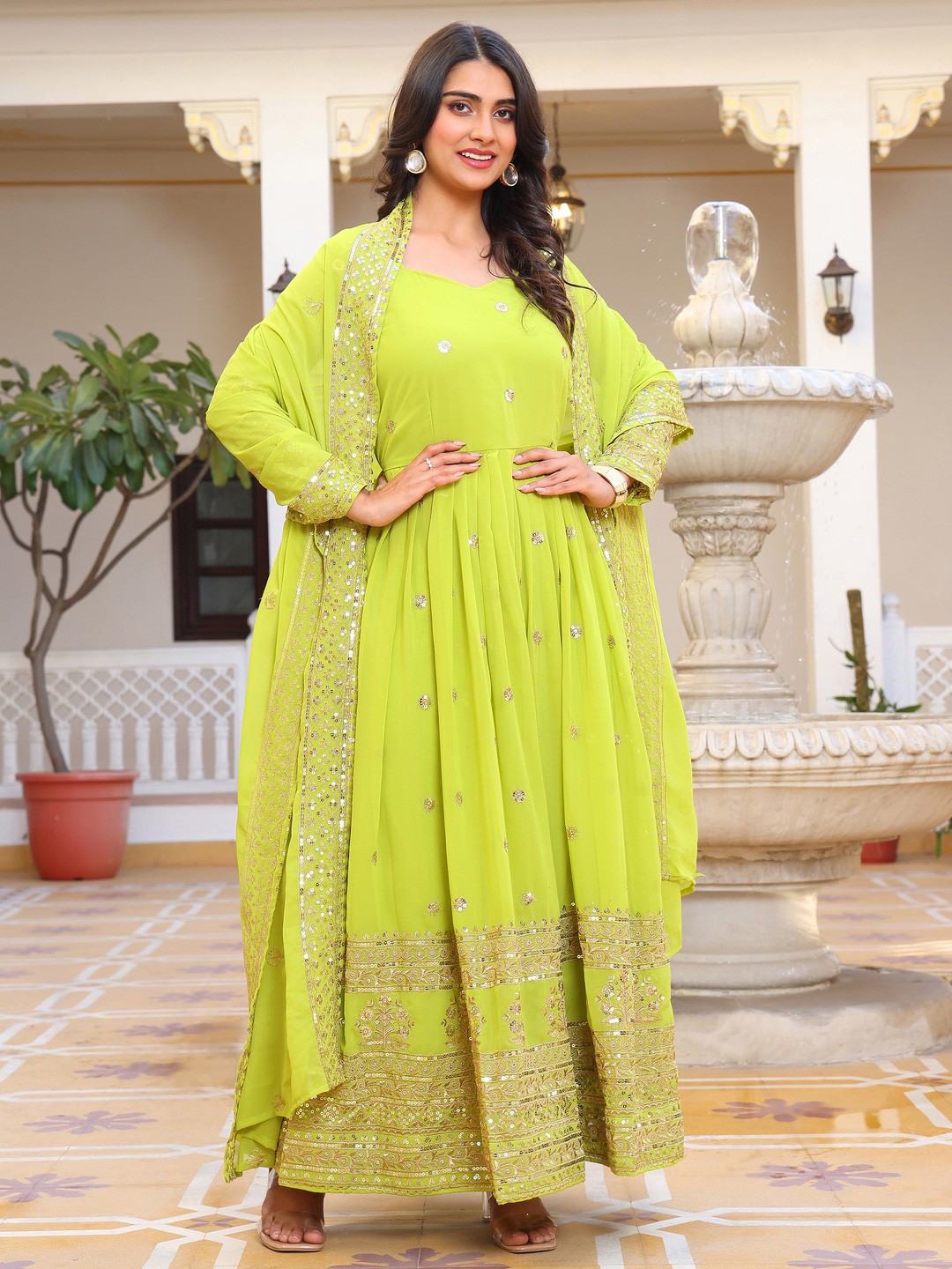 

KALINI Women Floral Embroidered Regular Kurta with Pyjamas & With Dupatta, Green