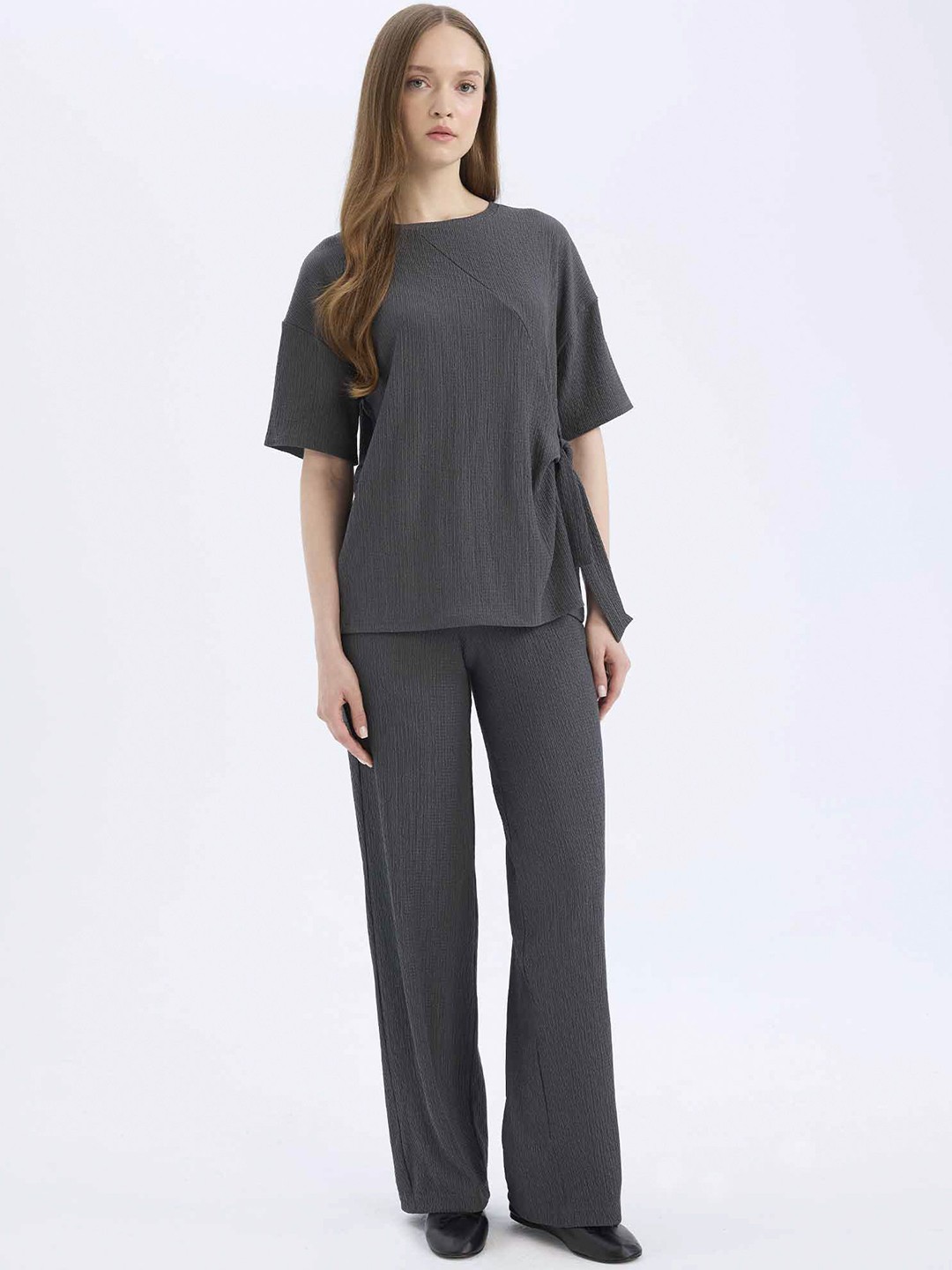 

DeFacto Women Trousers, Na
