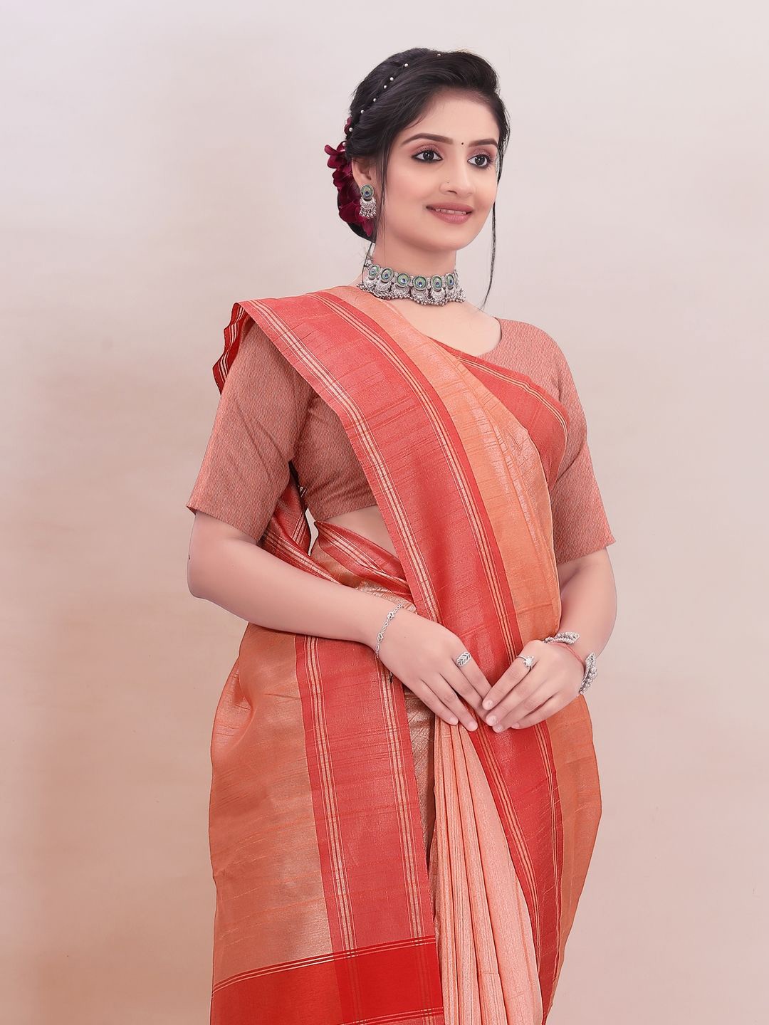 

Suha Woven Design Zari Art Silk Saree, Peach