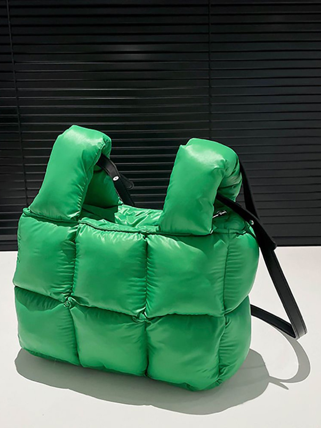 

StyleCast x Revolte Bucket Shoulder Bag, Green