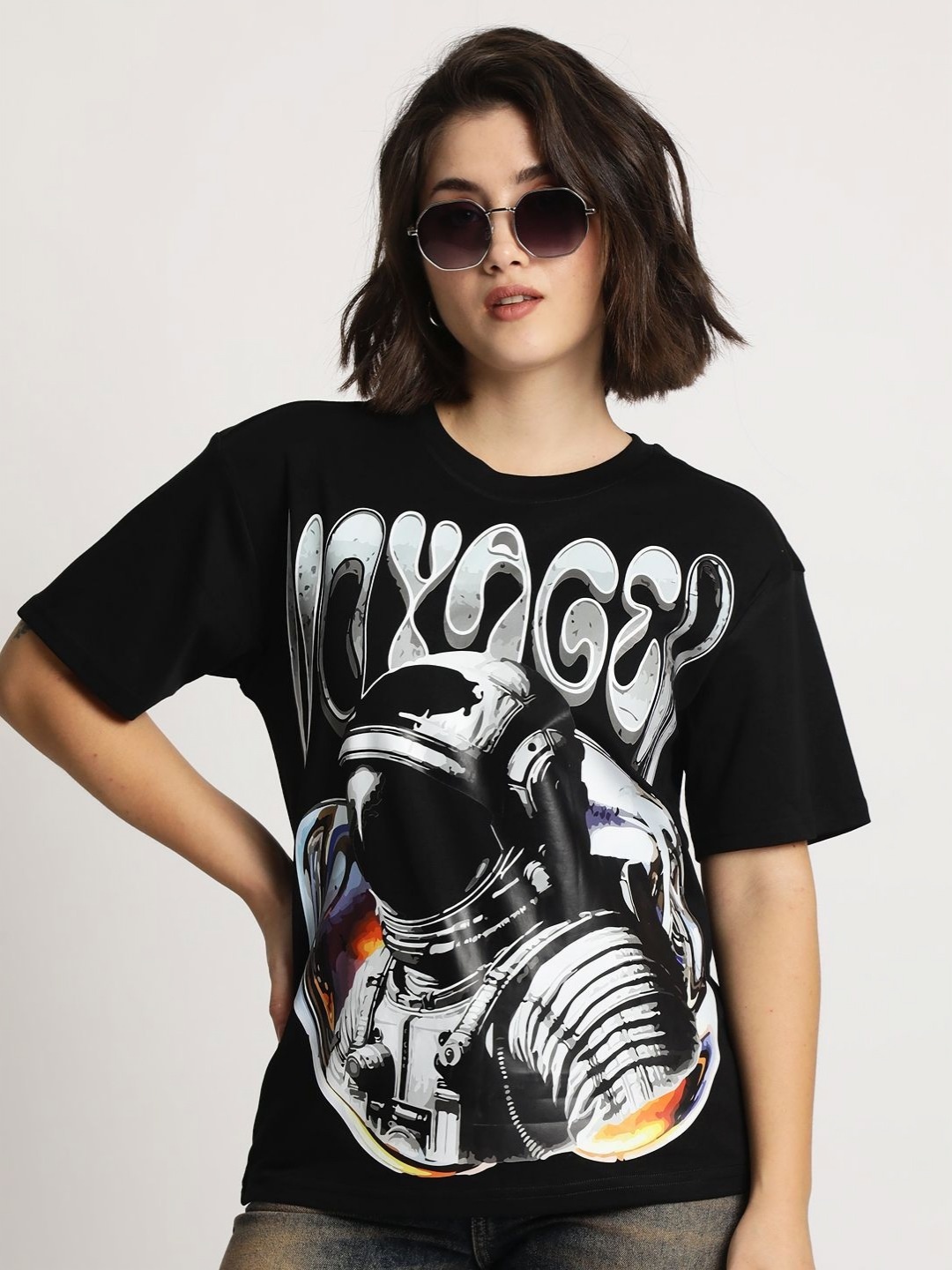 

Bene Kleed Women Printed Drop-Shoulder Sleeves T-shirt, Black