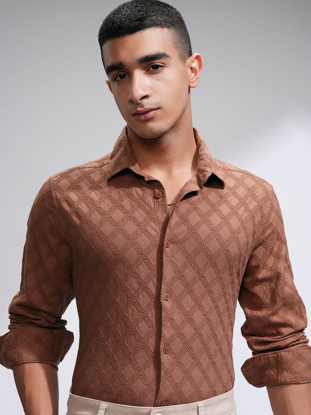 

HIGHLANDER Men Comfort Slim Fit Opaque Casual Shirt, Rust
